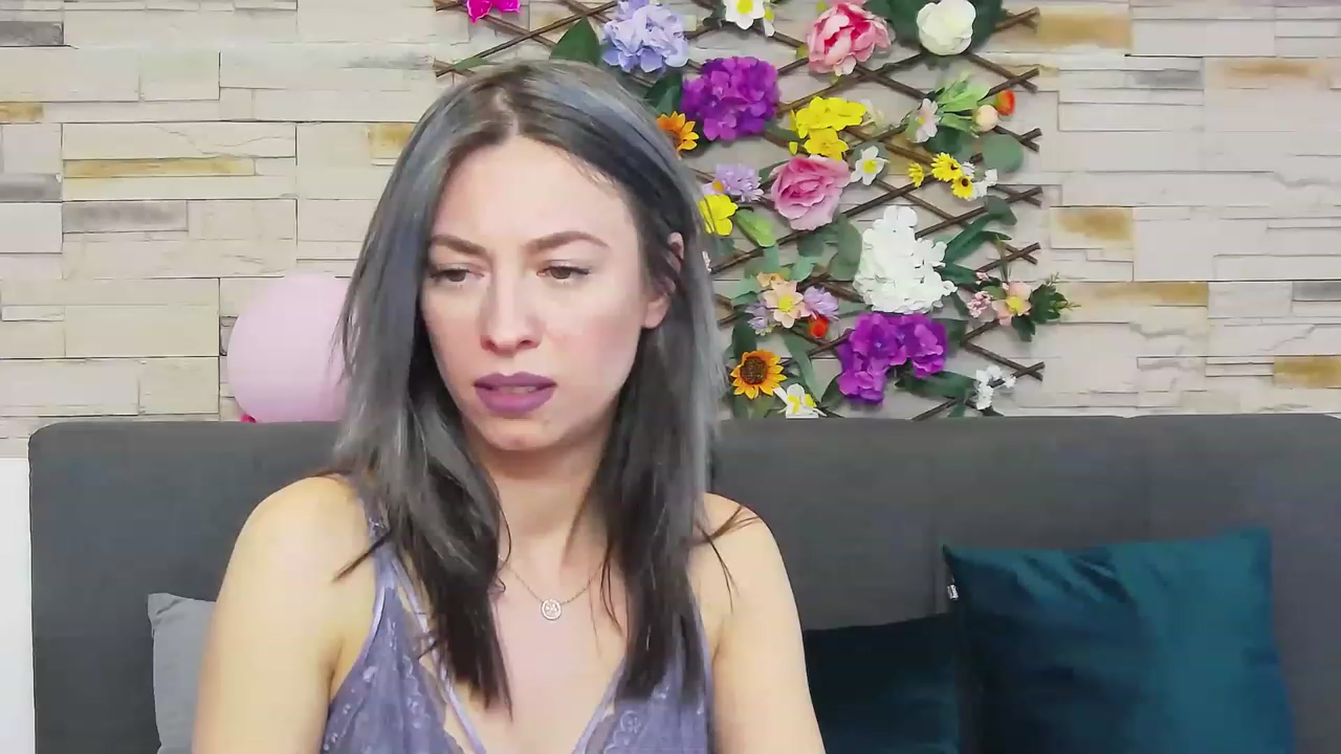 Gallery image thumbnail from PoxyVibe's myfreecams stream on, 05/01/2023, 16:15 image 12 of 20