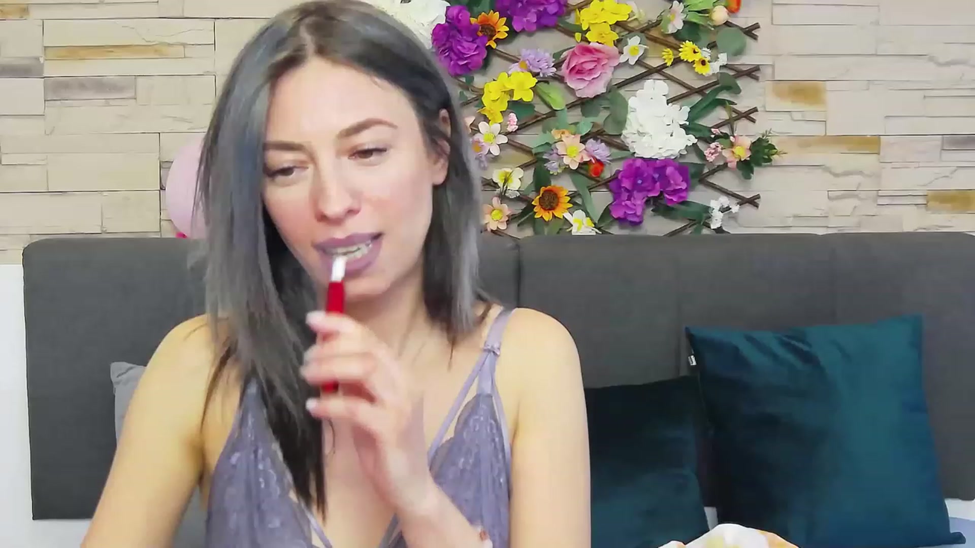 Gallery image thumbnail from PoxyVibe's myfreecams stream on, 05/01/2023, 16:15 image 7 of 20