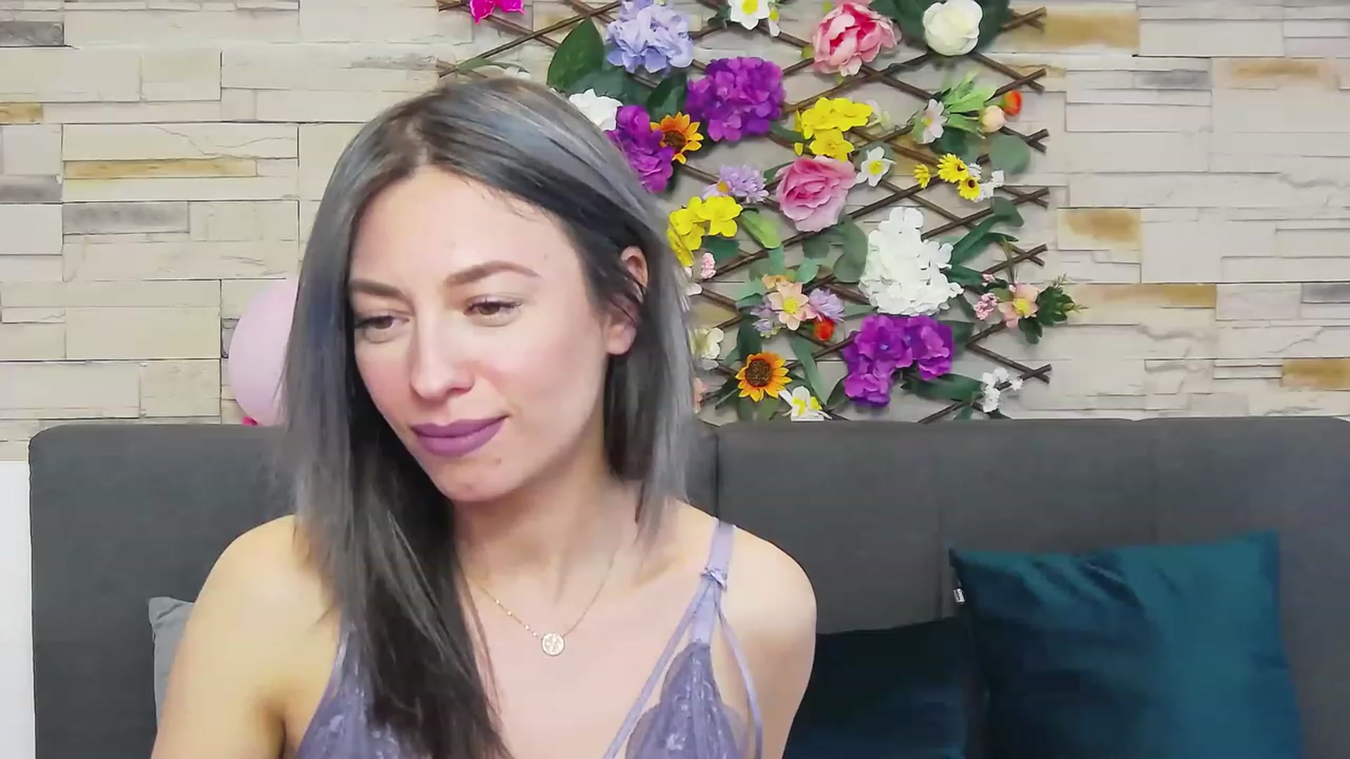 Gallery image thumbnail from PoxyVibe's myfreecams stream on, 05/01/2023, 16:15 image 15 of 20