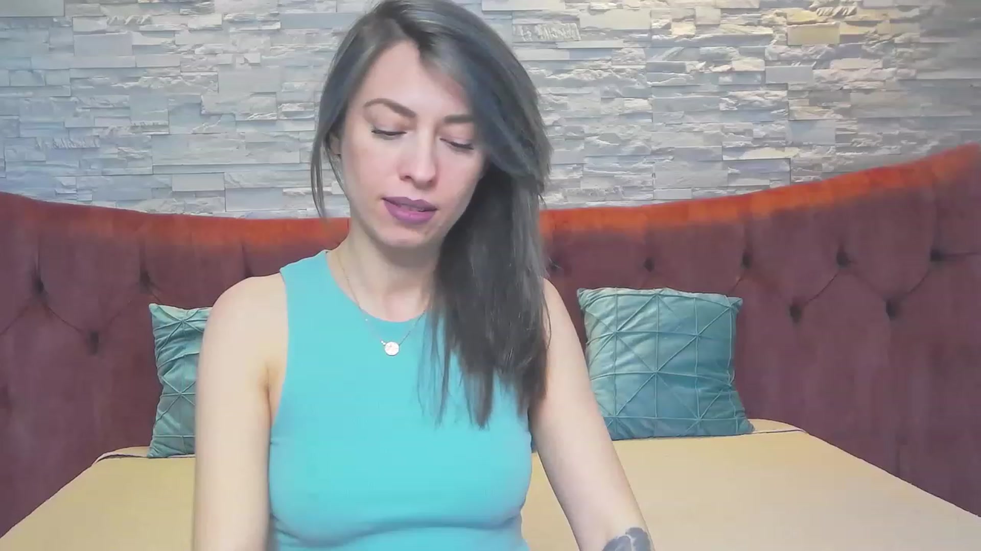 Gallery image thumbnail from PoxyVibe's myfreecams stream on, 05/10/2023, 14:33 image 6 of 20