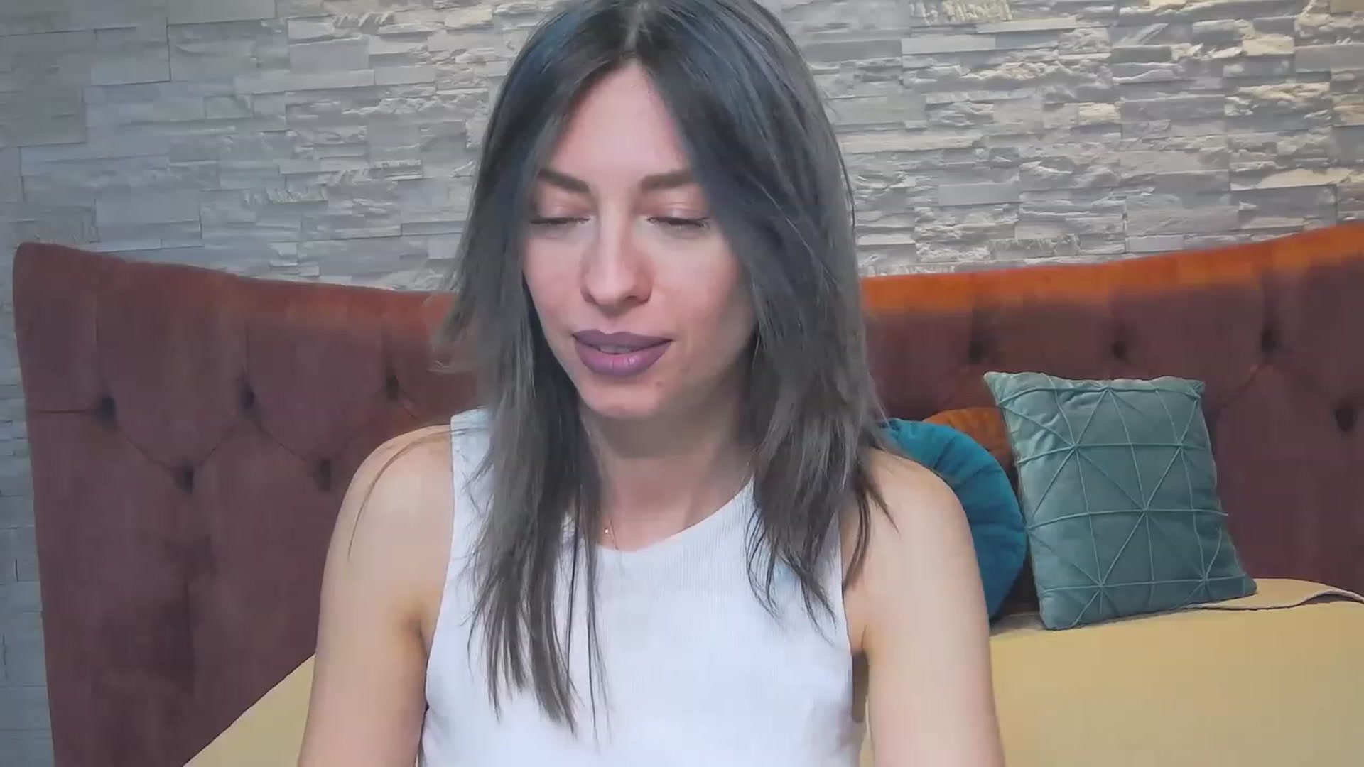 Gallery image thumbnail from PoxyVibe's myfreecams stream on, 05/15/2023, 15:10 image 14 of 20