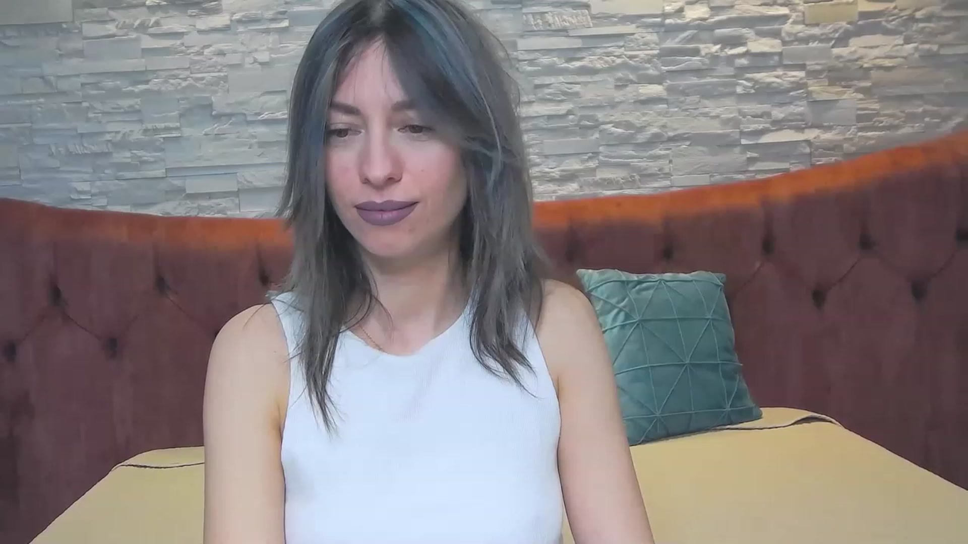Gallery image thumbnail from PoxyVibe's myfreecams stream on, 05/15/2023, 15:10 image 3 of 20