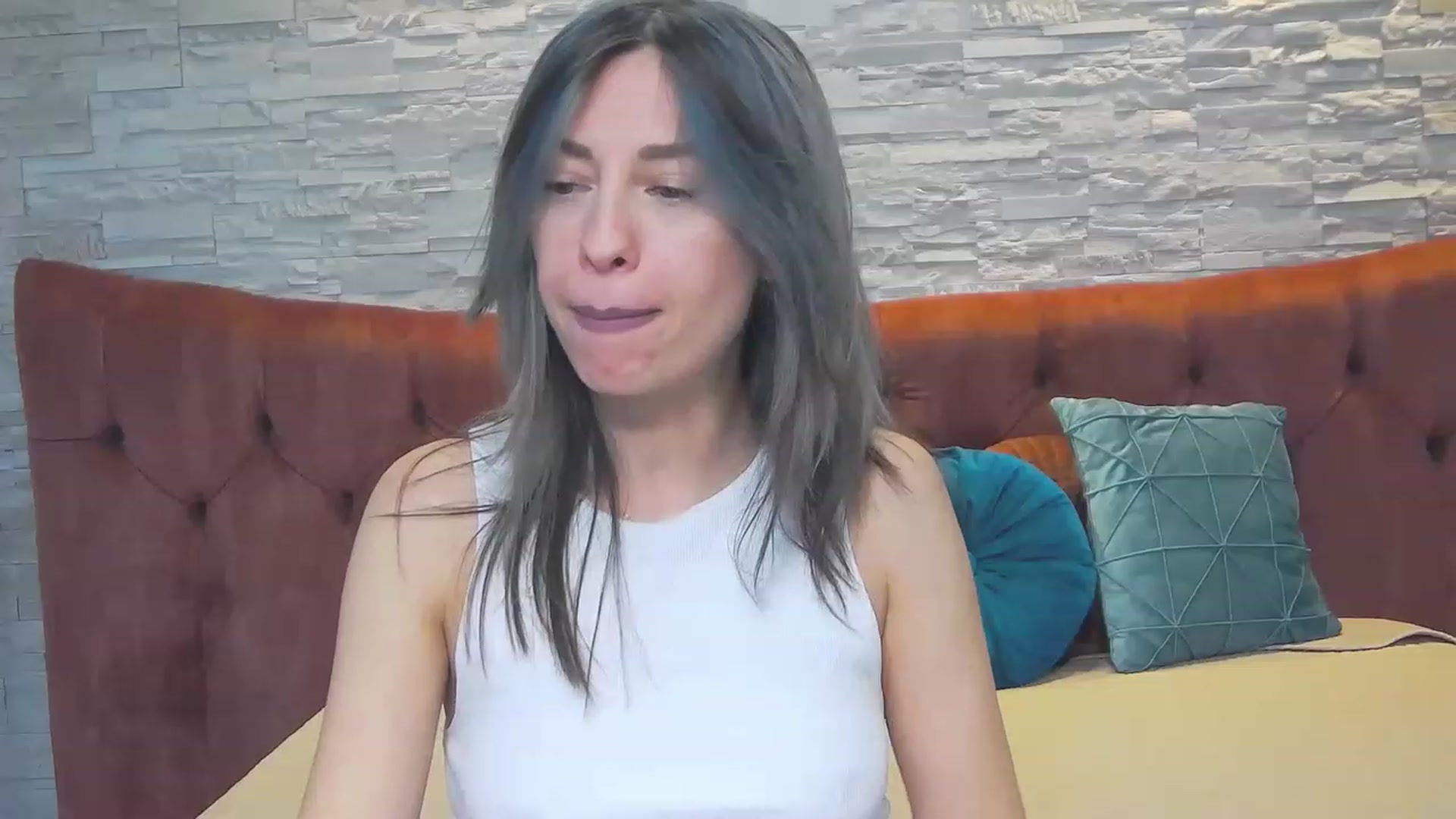 Gallery image thumbnail from PoxyVibe's myfreecams stream on, 05/15/2023, 15:10 image 13 of 20