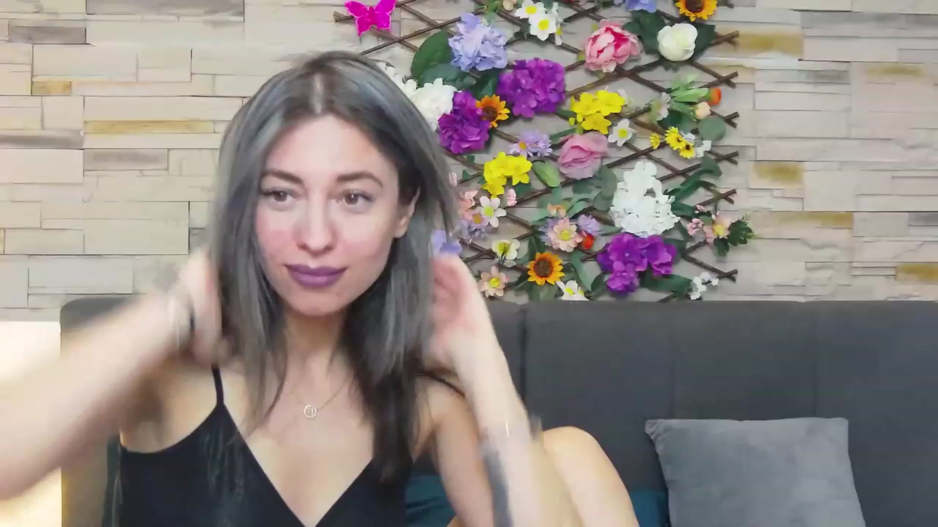 Gallery image thumbnail from PoxyVibe's myfreecams stream on, 05/16/2023, 18:50 image 5 of 20