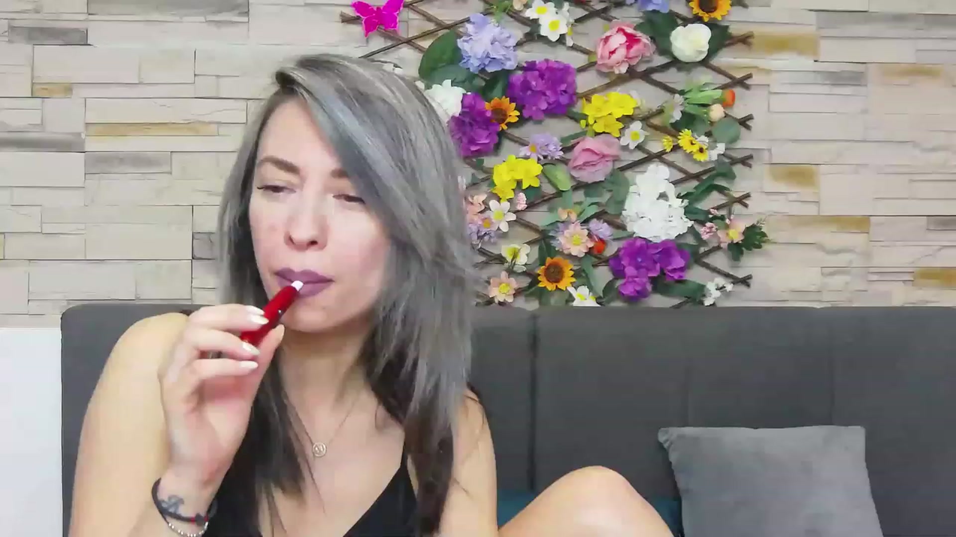 Gallery image thumbnail from PoxyVibe's myfreecams stream on, 05/16/2023, 18:50 image 2 of 20