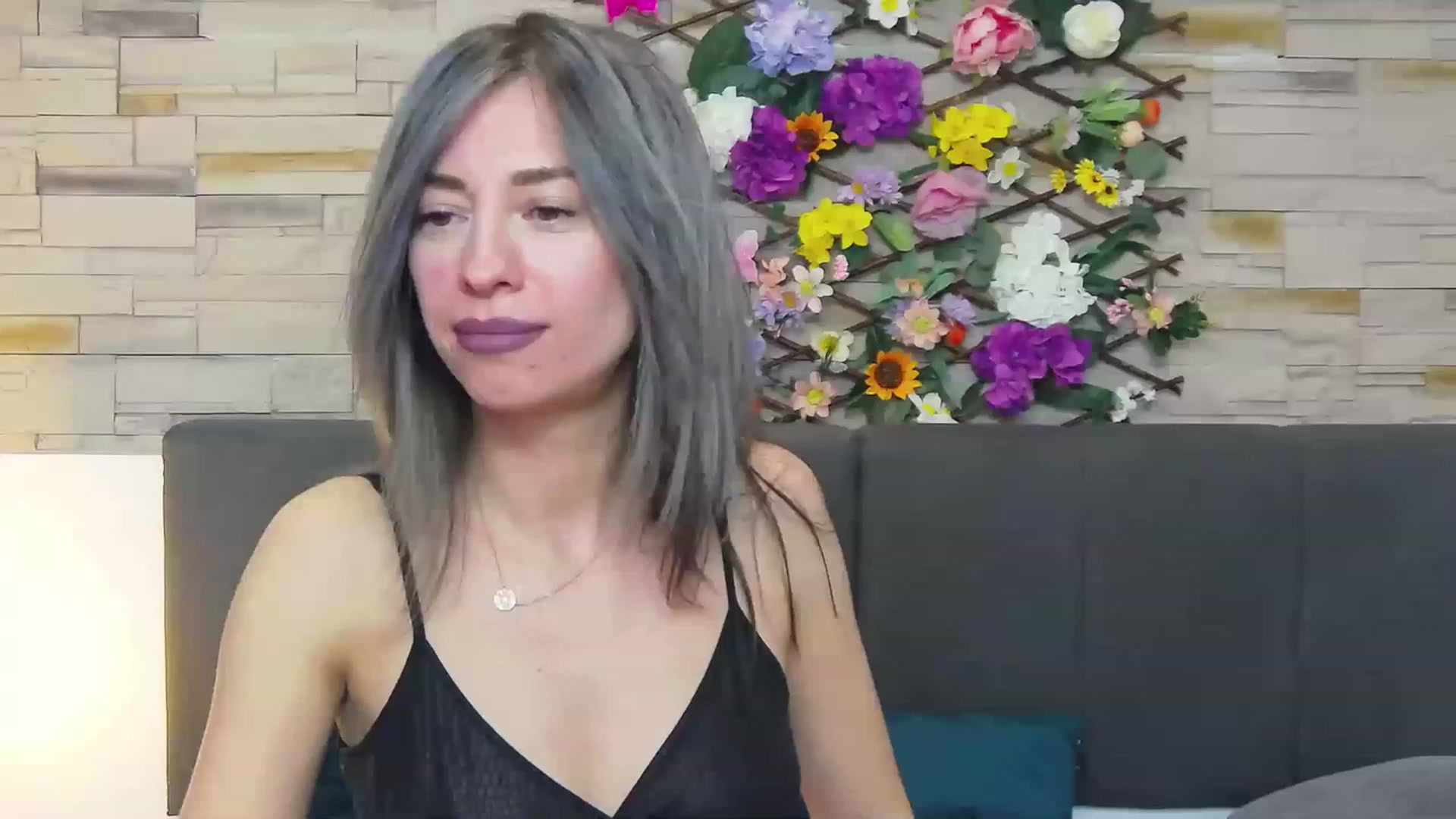 Gallery image thumbnail from PoxyVibe's myfreecams stream on, 05/16/2023, 19:37 image 12 of 20