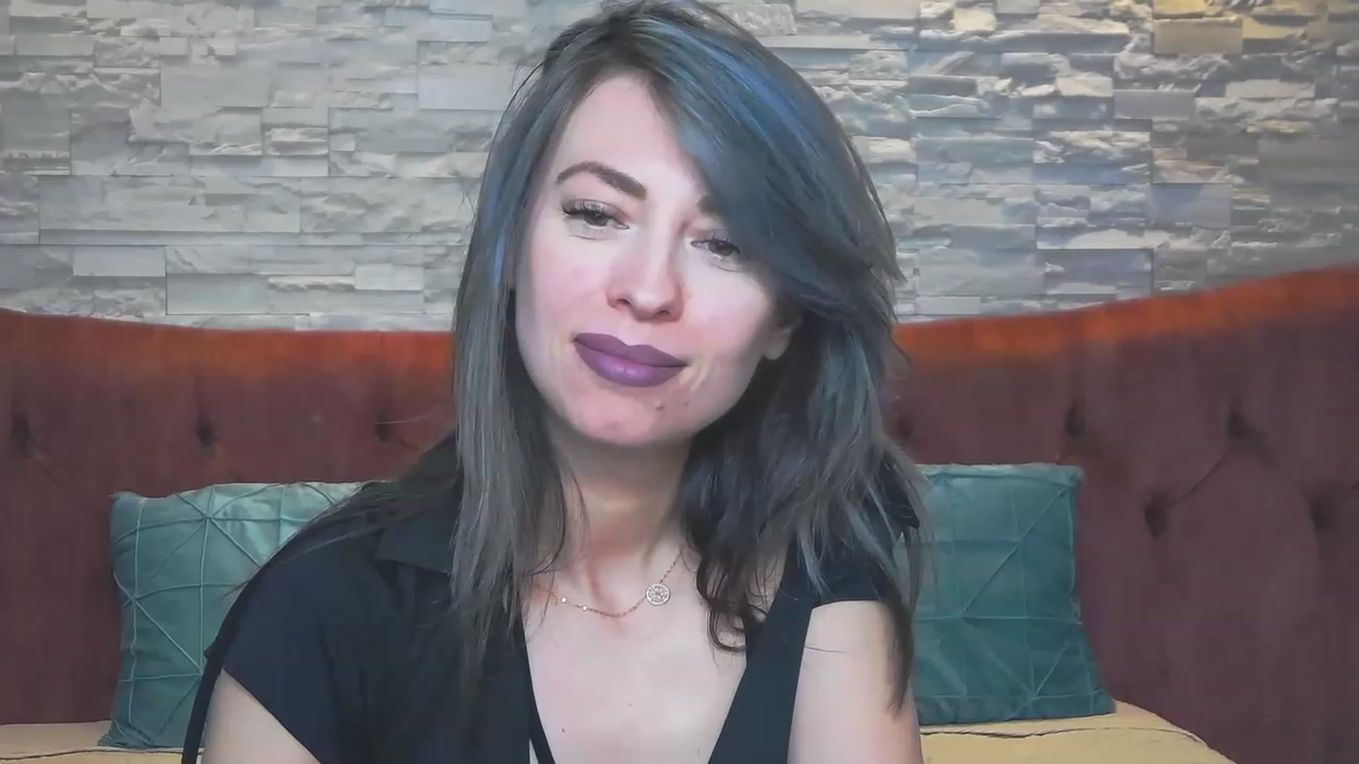 Gallery image thumbnail from PoxyVibe's myfreecams stream on, 05/17/2023, 14:32 image 19 of 20