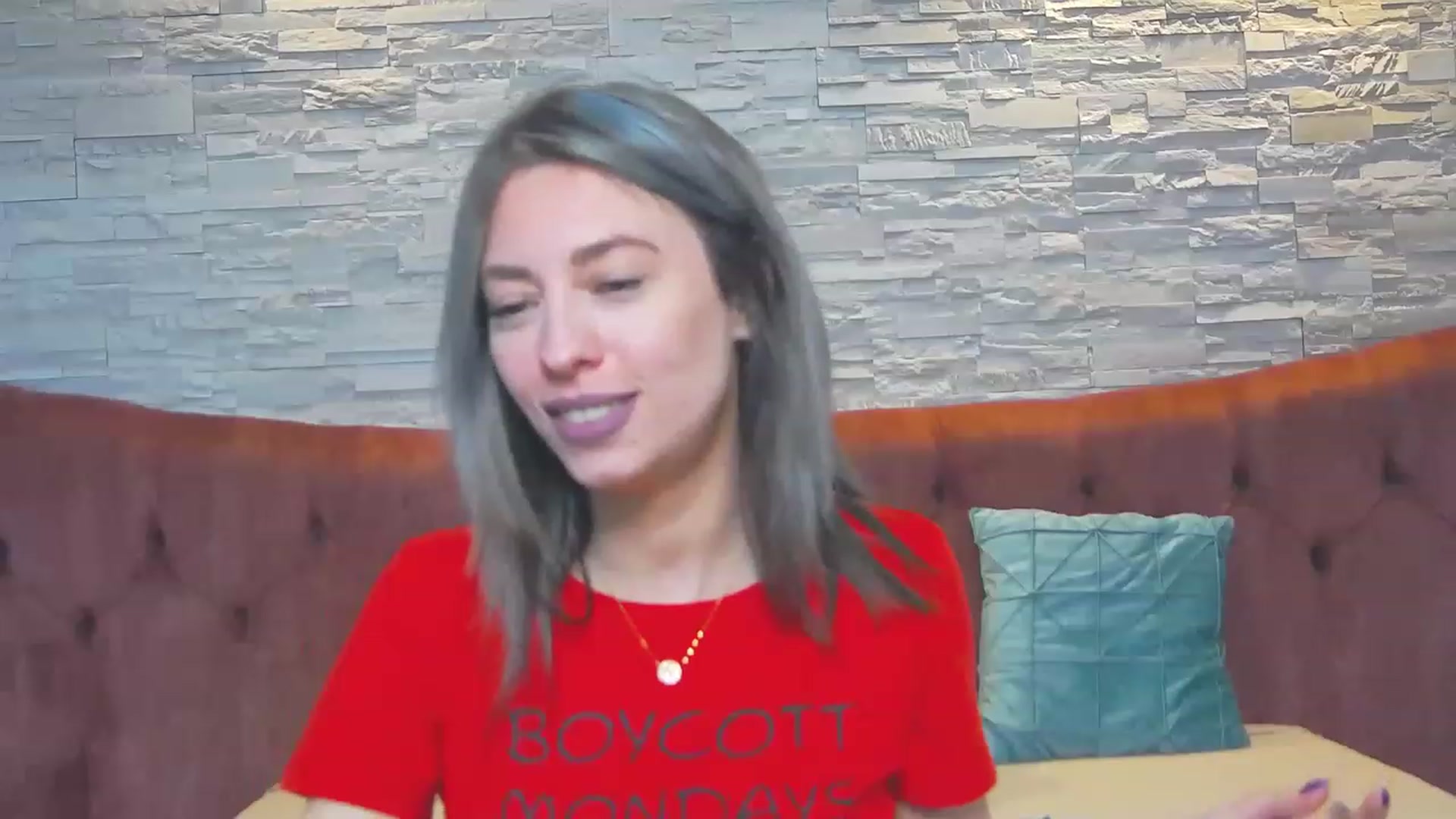 Gallery image thumbnail from PoxyVibe's myfreecams stream on, 05/22/2023, 15:16 image 6 of 20