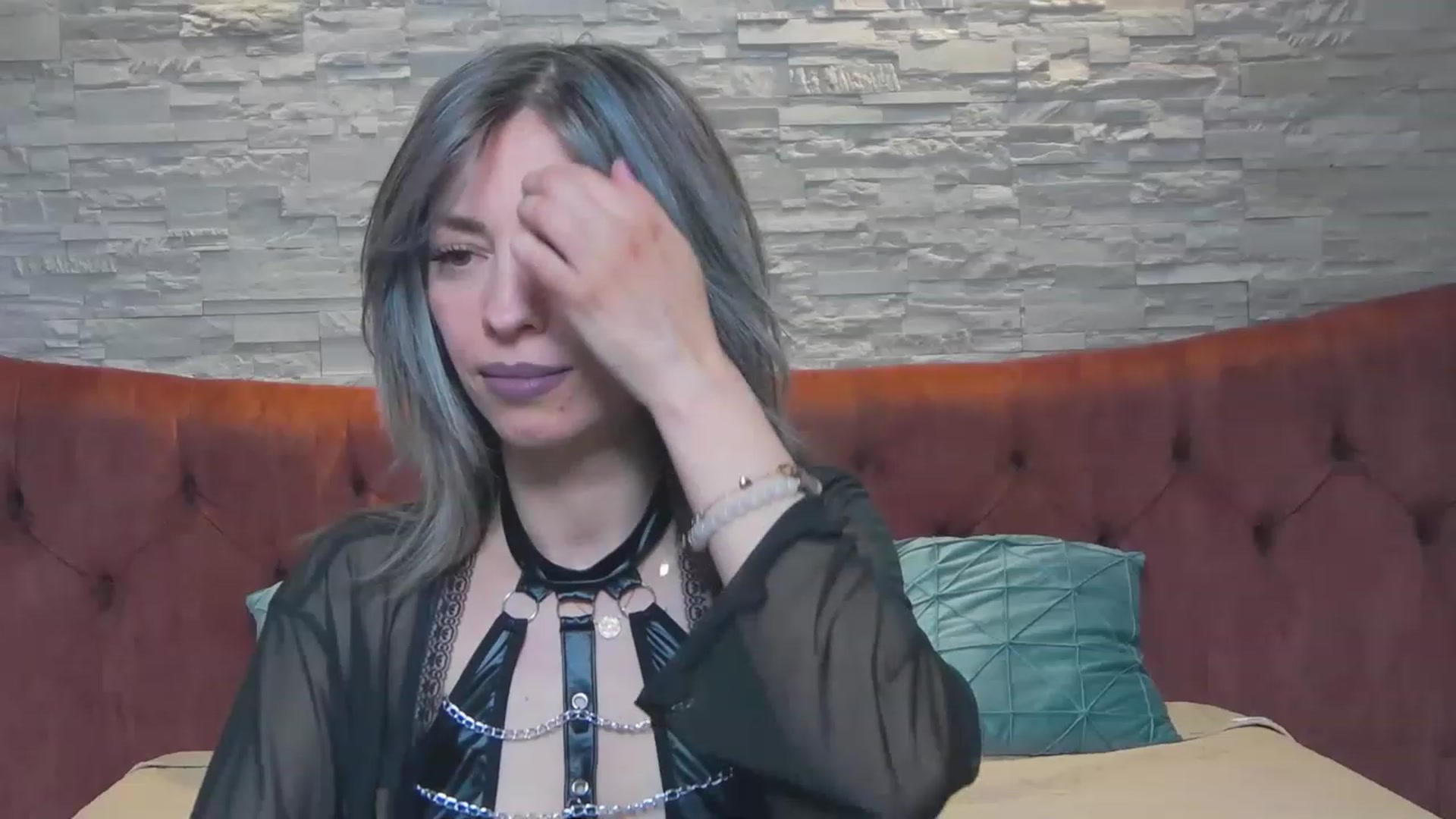 Gallery image thumbnail from PoxyVibe's myfreecams stream on, 05/27/2023, 17:18 image 5 of 20