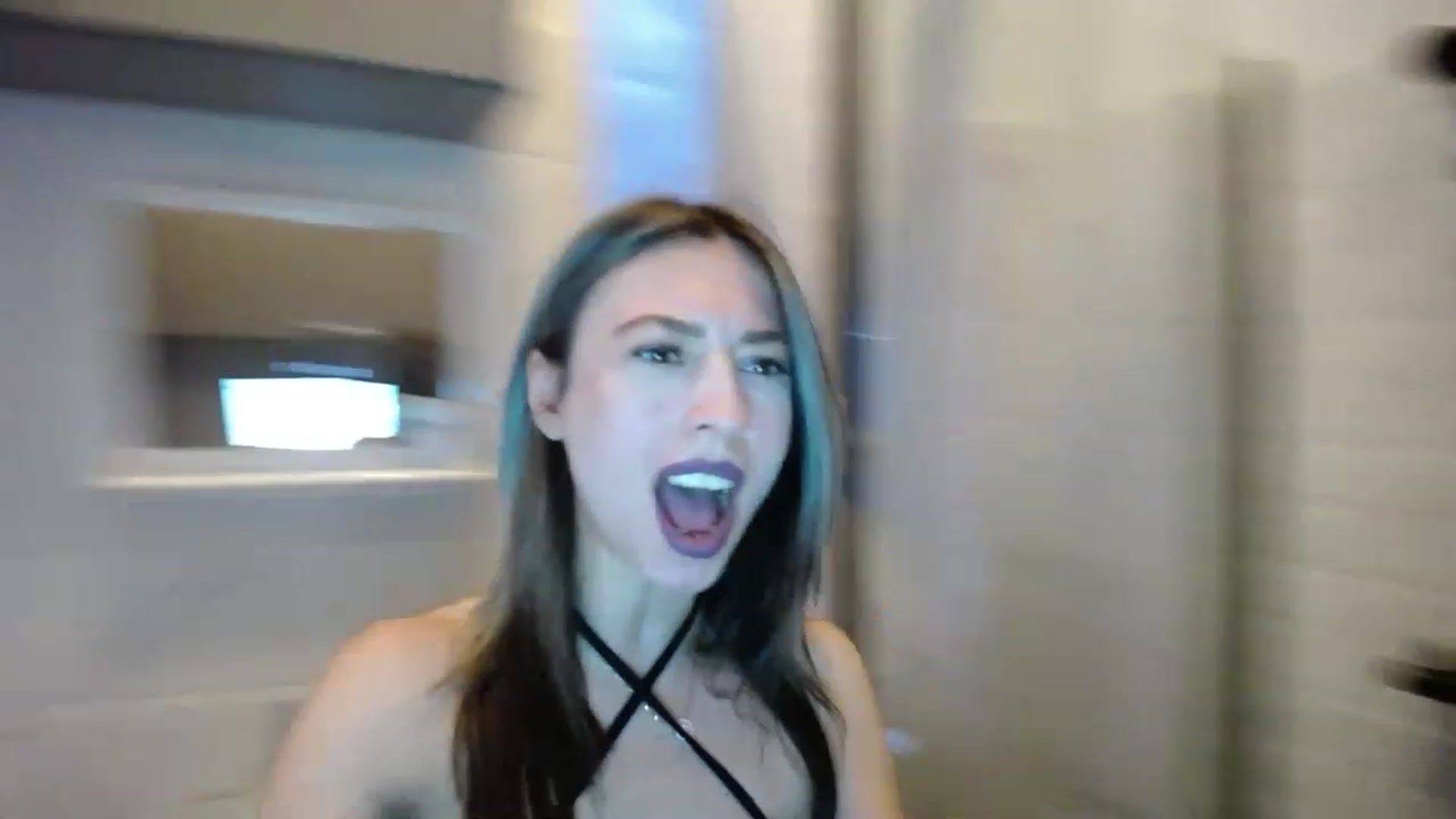 Gallery image thumbnail from PoxyVibe's myfreecams stream on, 05/30/2023, 15:35 image 18 of 20