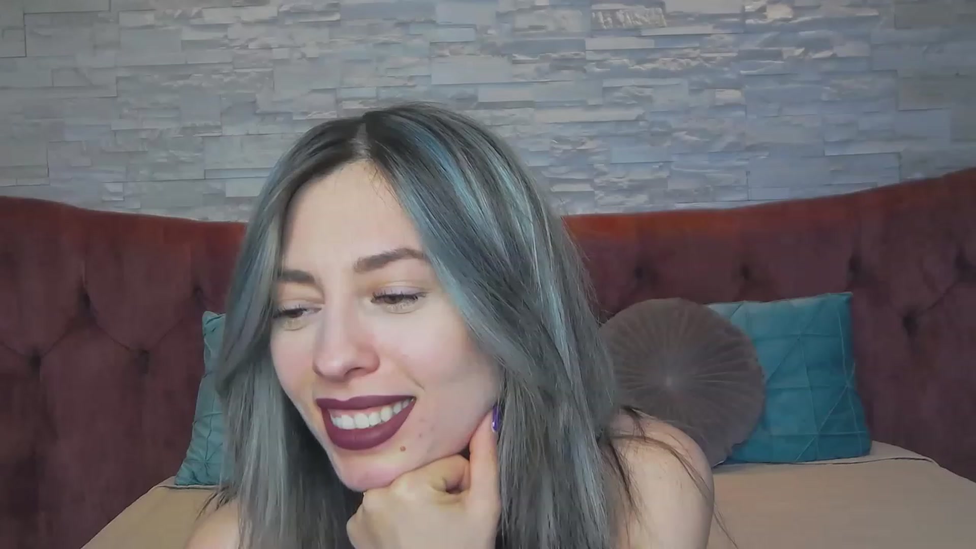 Gallery image thumbnail from PoxyVibe's myfreecams stream on, 06/05/2023, 16:05 image 7 of 20