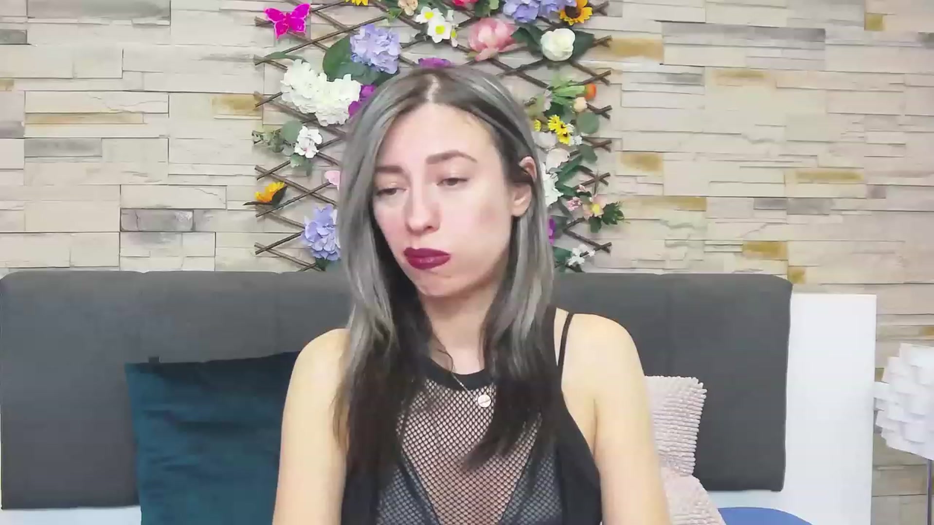 Gallery image thumbnail from PoxyVibe's myfreecams stream on, 06/12/2023, 19:30 image 3 of 20