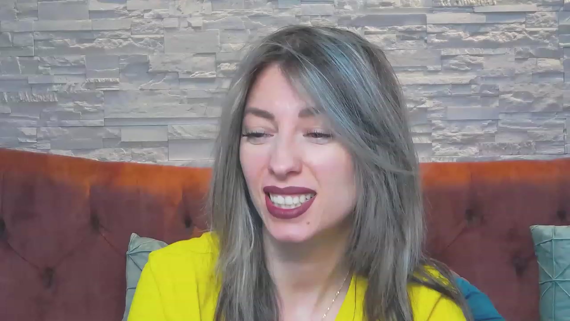 Gallery image thumbnail from PoxyVibe's myfreecams stream on, 06/20/2023, 15:46 image 15 of 20