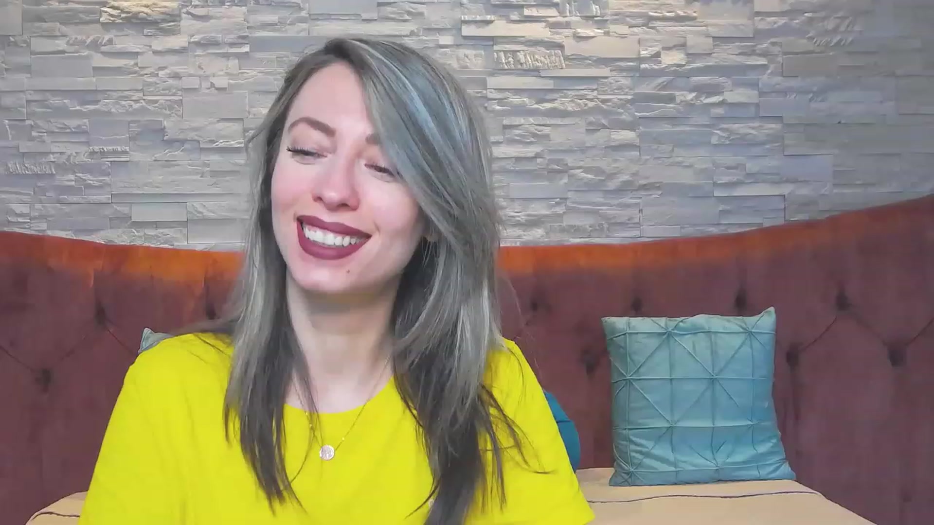 Gallery image thumbnail from PoxyVibe's myfreecams stream on, 06/20/2023, 15:46 image 9 of 20