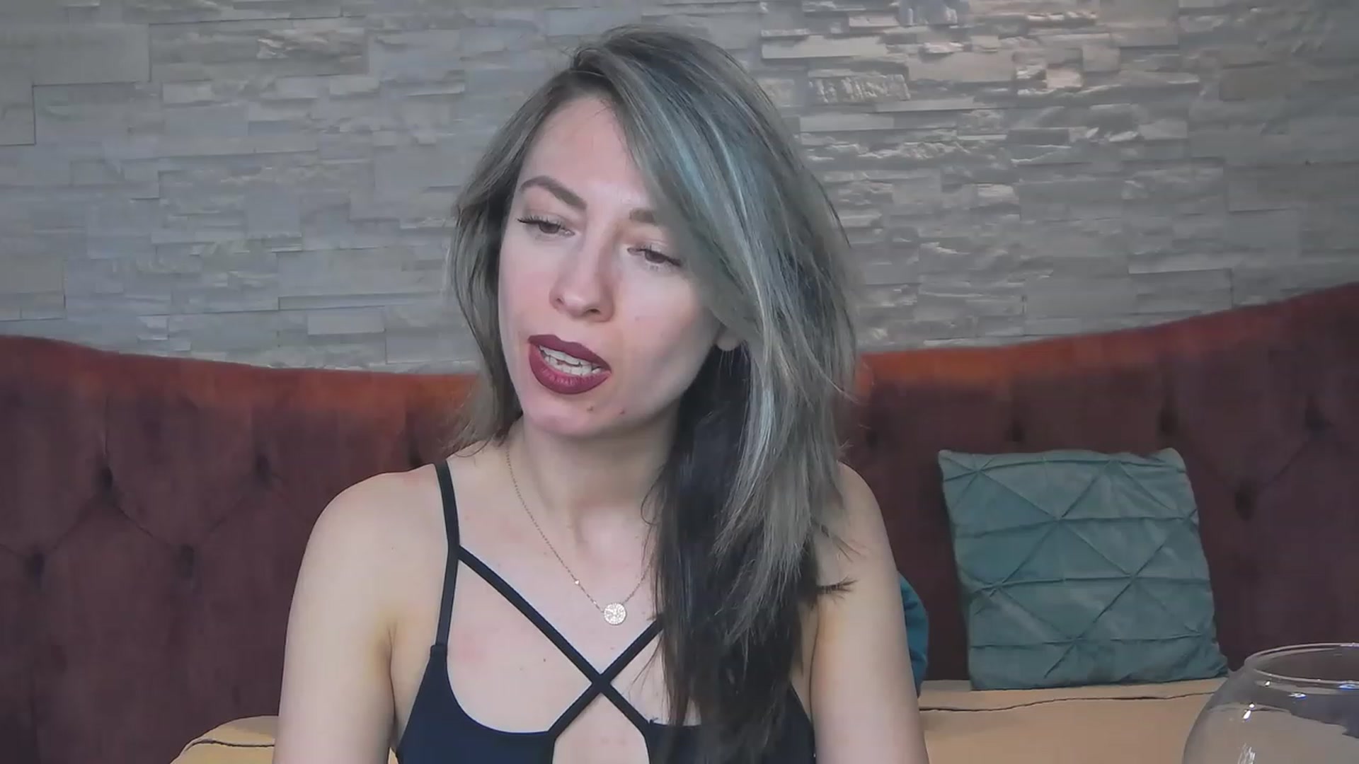 Gallery image thumbnail from PoxyVibe's myfreecams stream on, 06/26/2023, 19:38 image 12 of 20