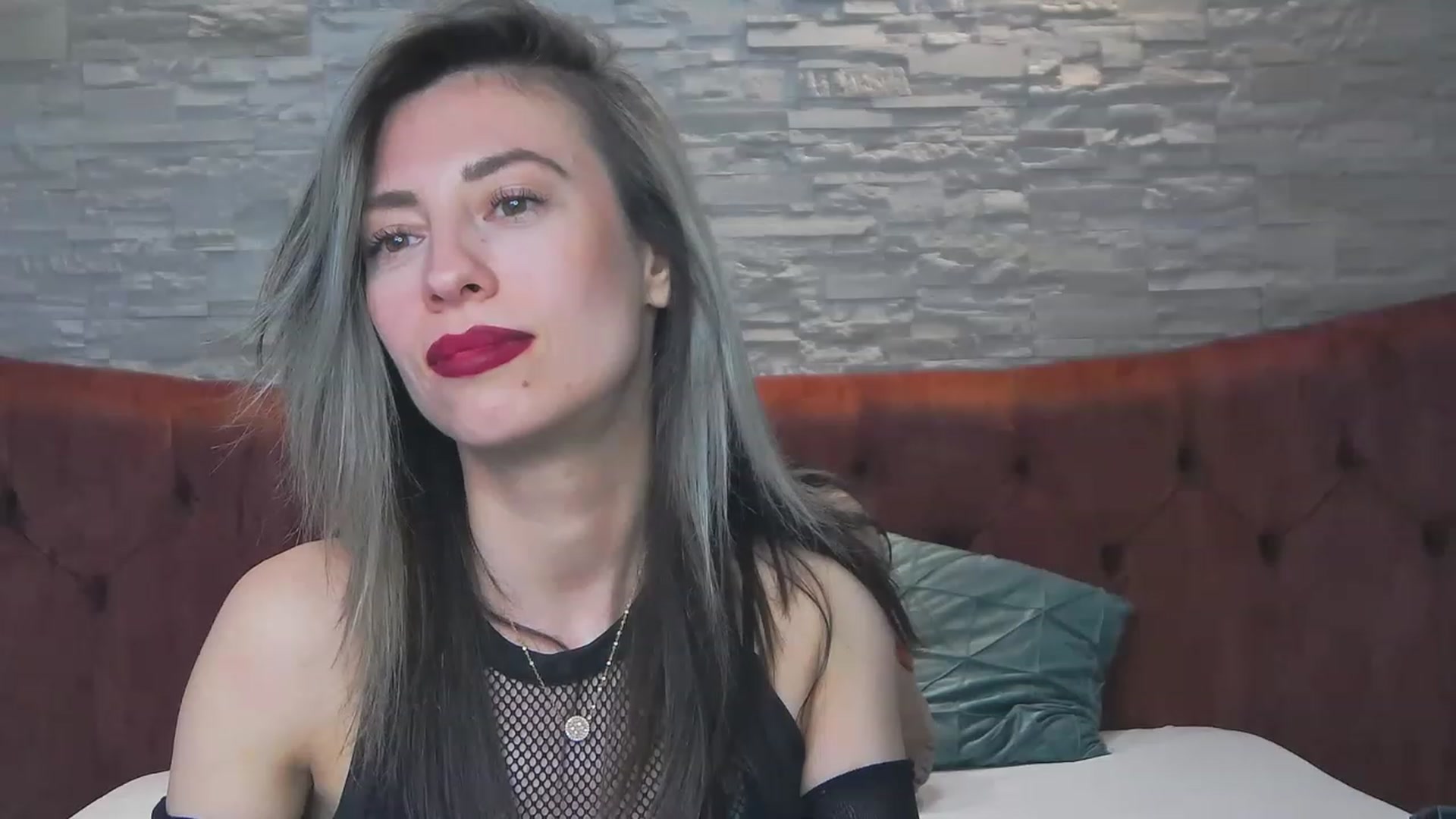 Gallery image thumbnail from PoxyVibe's myfreecams stream on, 06/30/2023, 19:46 image 5 of 20