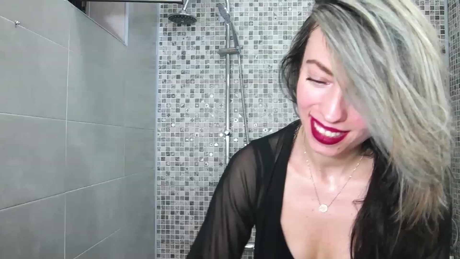 Gallery image thumbnail from PoxyVibe's myfreecams stream on, 07/01/2023, 17:53 image 16 of 20