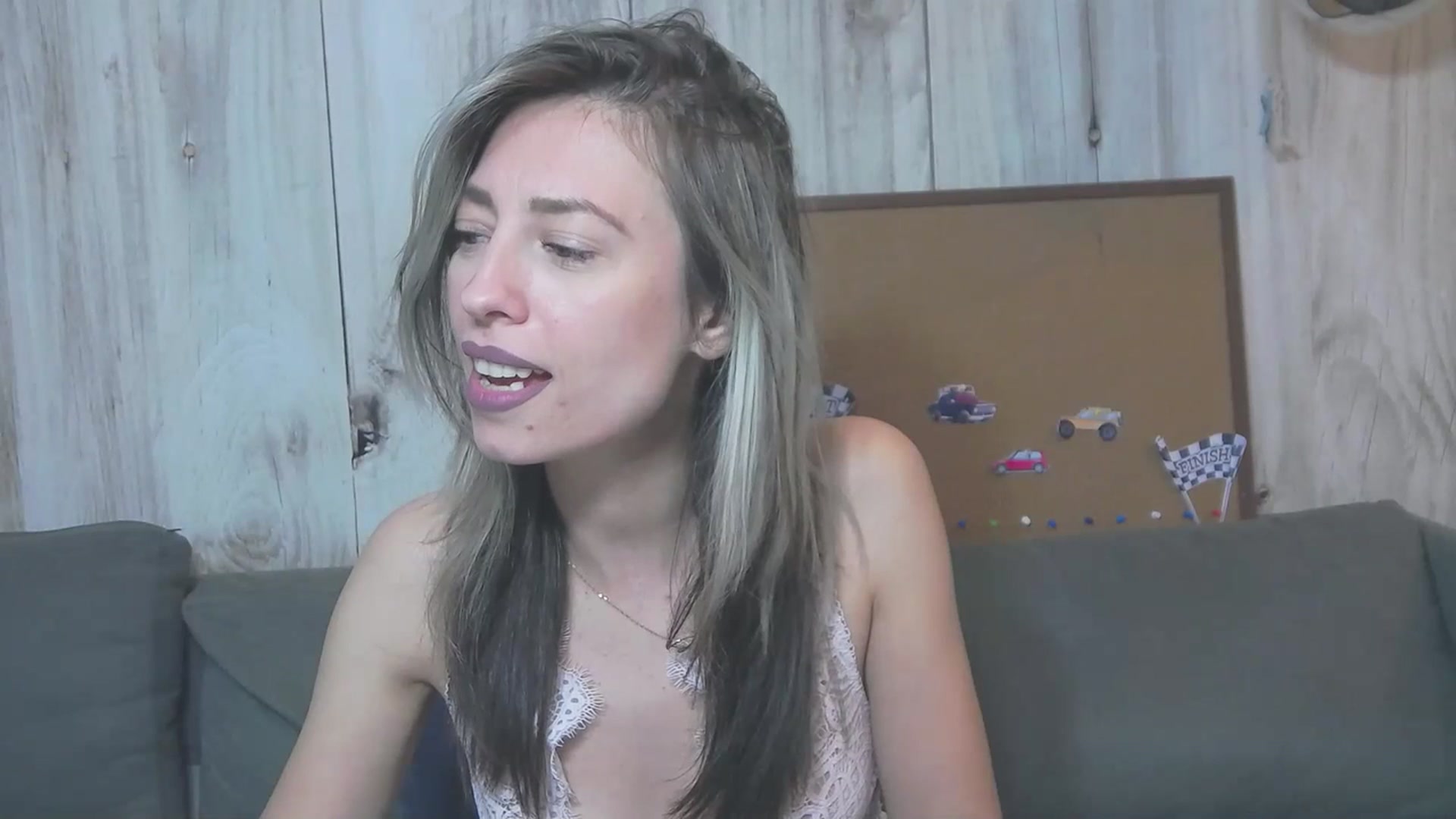 Gallery image thumbnail from PoxyVibe's myfreecams stream on, 07/14/2023, 15:11 image 13 of 20