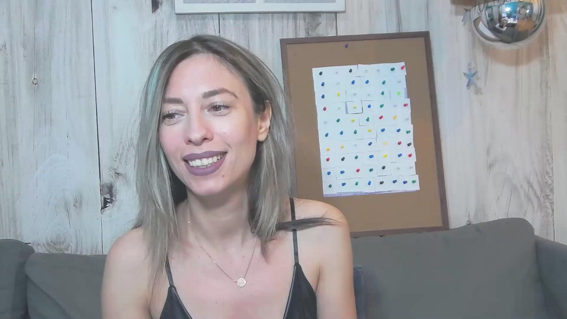 Gallery image thumbnail from PoxyVibe's myfreecams stream on, 07/17/2023, 17:59 image 4 of 20