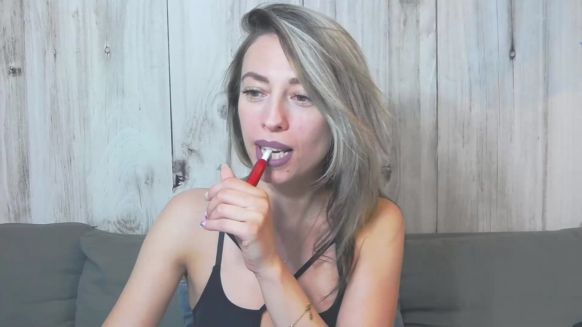 Gallery image thumbnail from PoxyVibe's myfreecams stream on, 07/20/2023, 17:39 image 4 of 20
