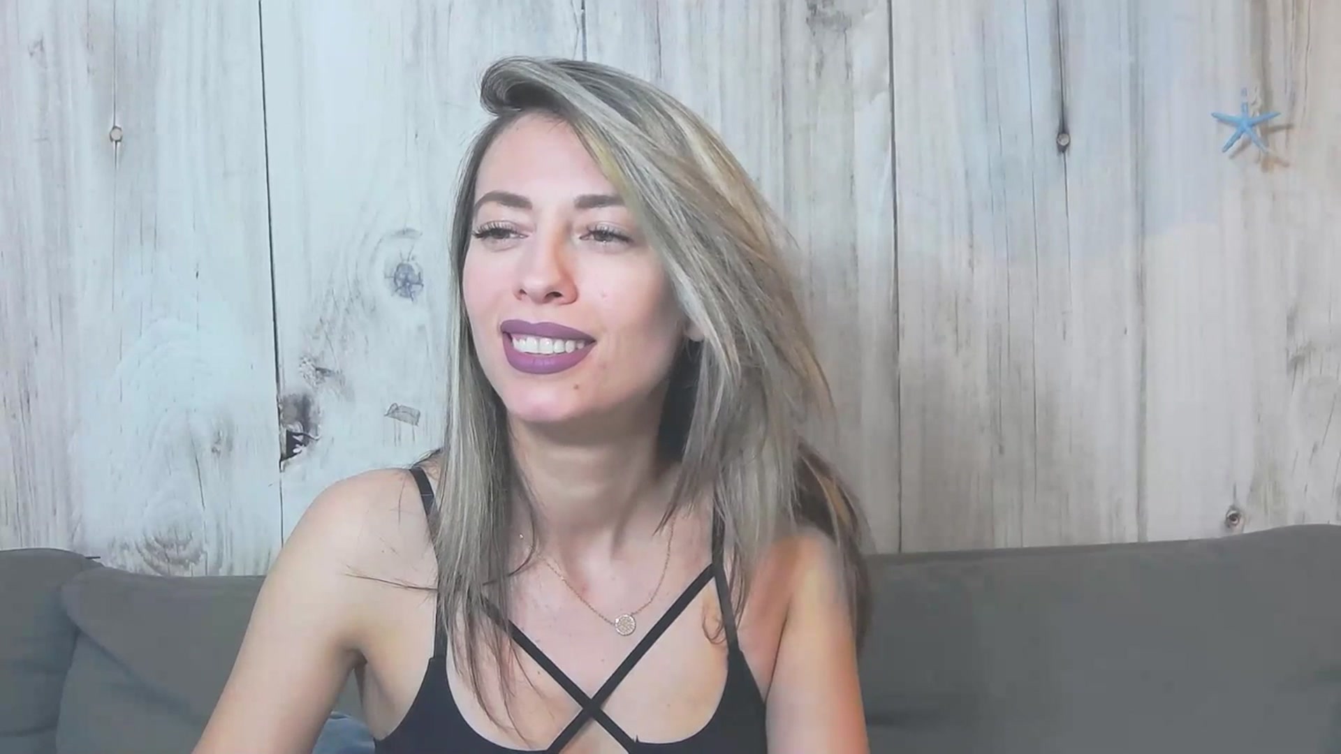 Gallery image thumbnail from PoxyVibe's myfreecams stream on, 07/20/2023, 18:38 image 10 of 20
