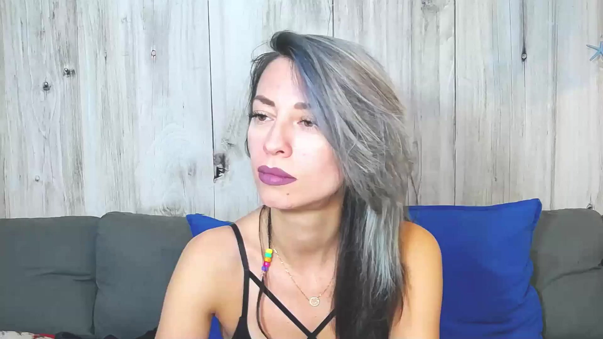 Gallery image thumbnail from PoxyVibe's myfreecams stream on, 09/04/2023, 15:10 image 9 of 20