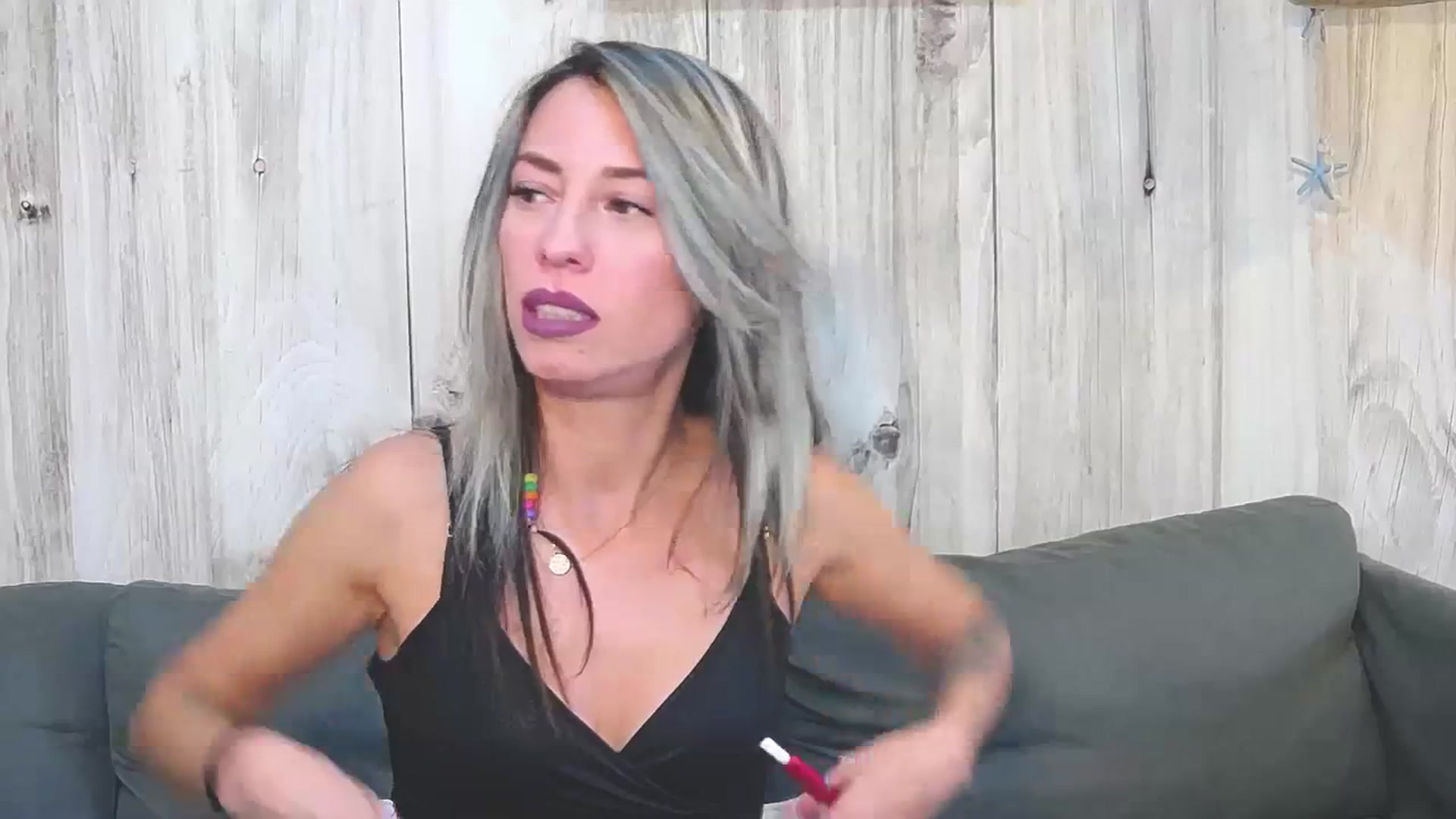 Gallery image thumbnail from PoxyVibe's myfreecams stream on, 10/04/2023, 15:25 image 14 of 20