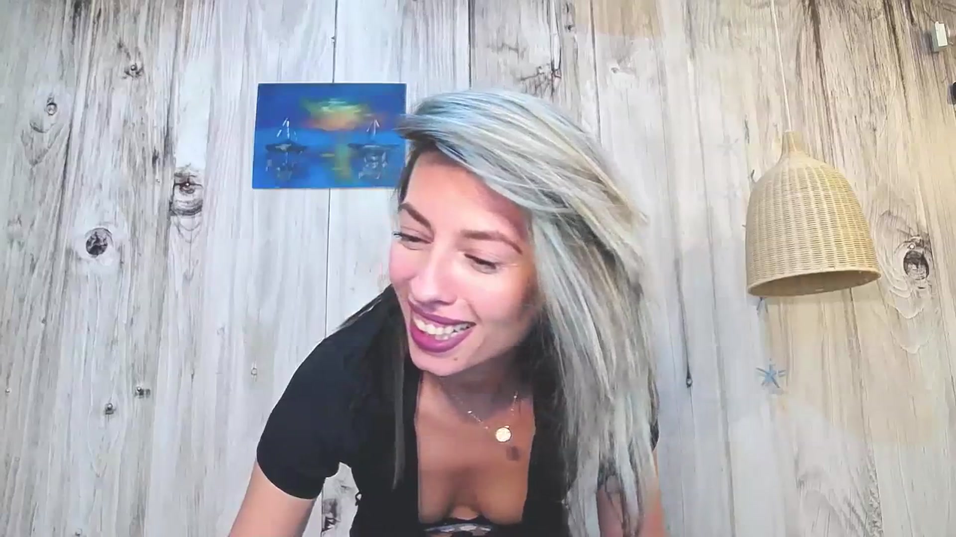 Gallery image thumbnail from PoxyVibe's myfreecams stream on, 10/04/2023, 18:20 image 15 of 20
