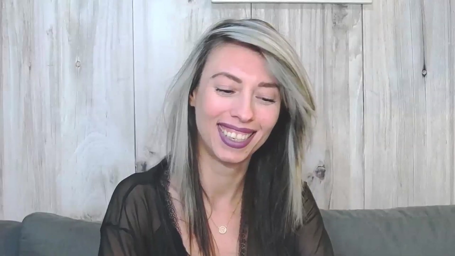 Gallery image thumbnail from PoxyVibe's myfreecams stream on, 10/09/2023, 16:22 image 16 of 20