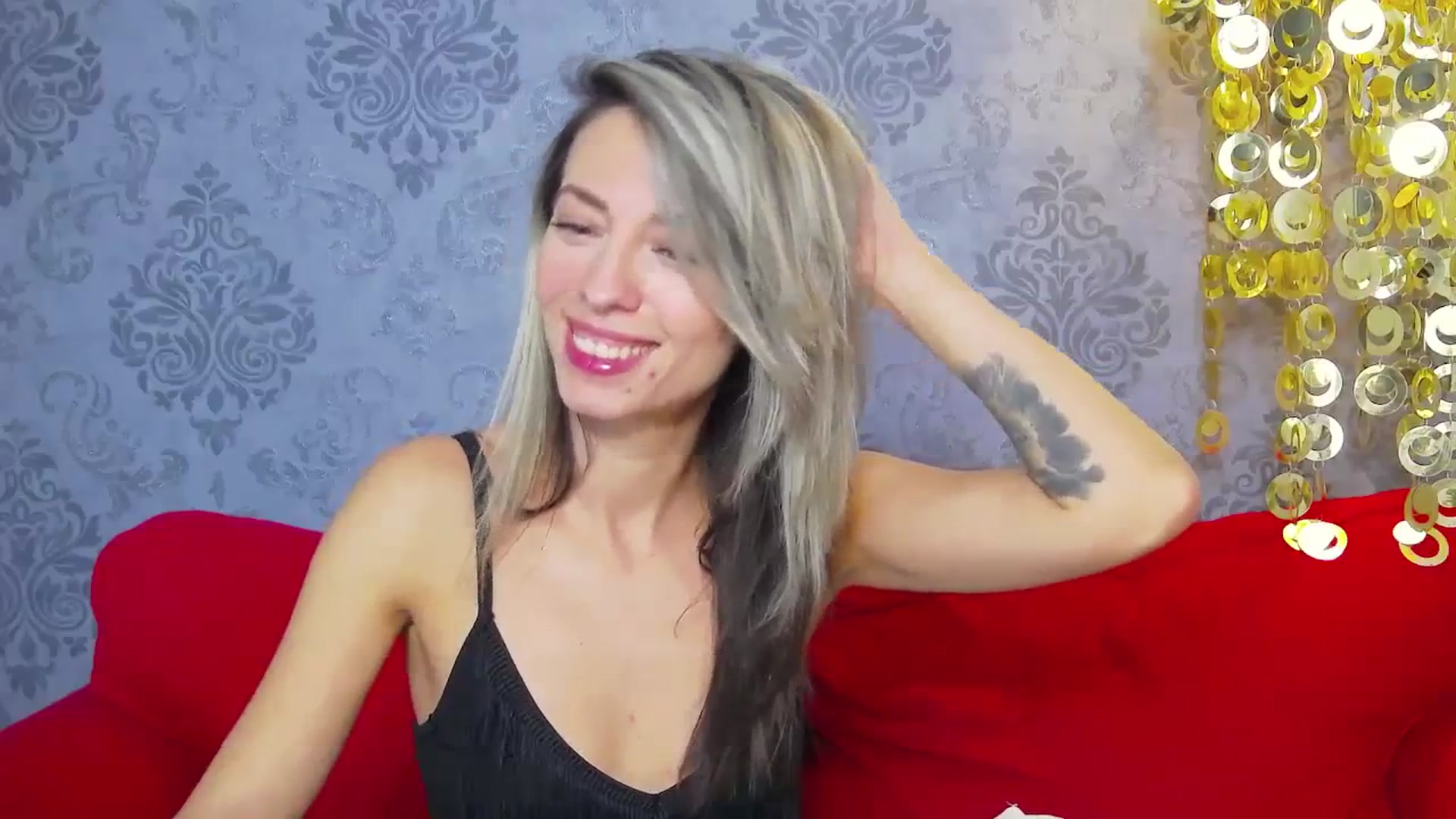 Gallery image thumbnail from PoxyVibe's myfreecams stream on, 10/27/2023, 15:30 image 10 of 20