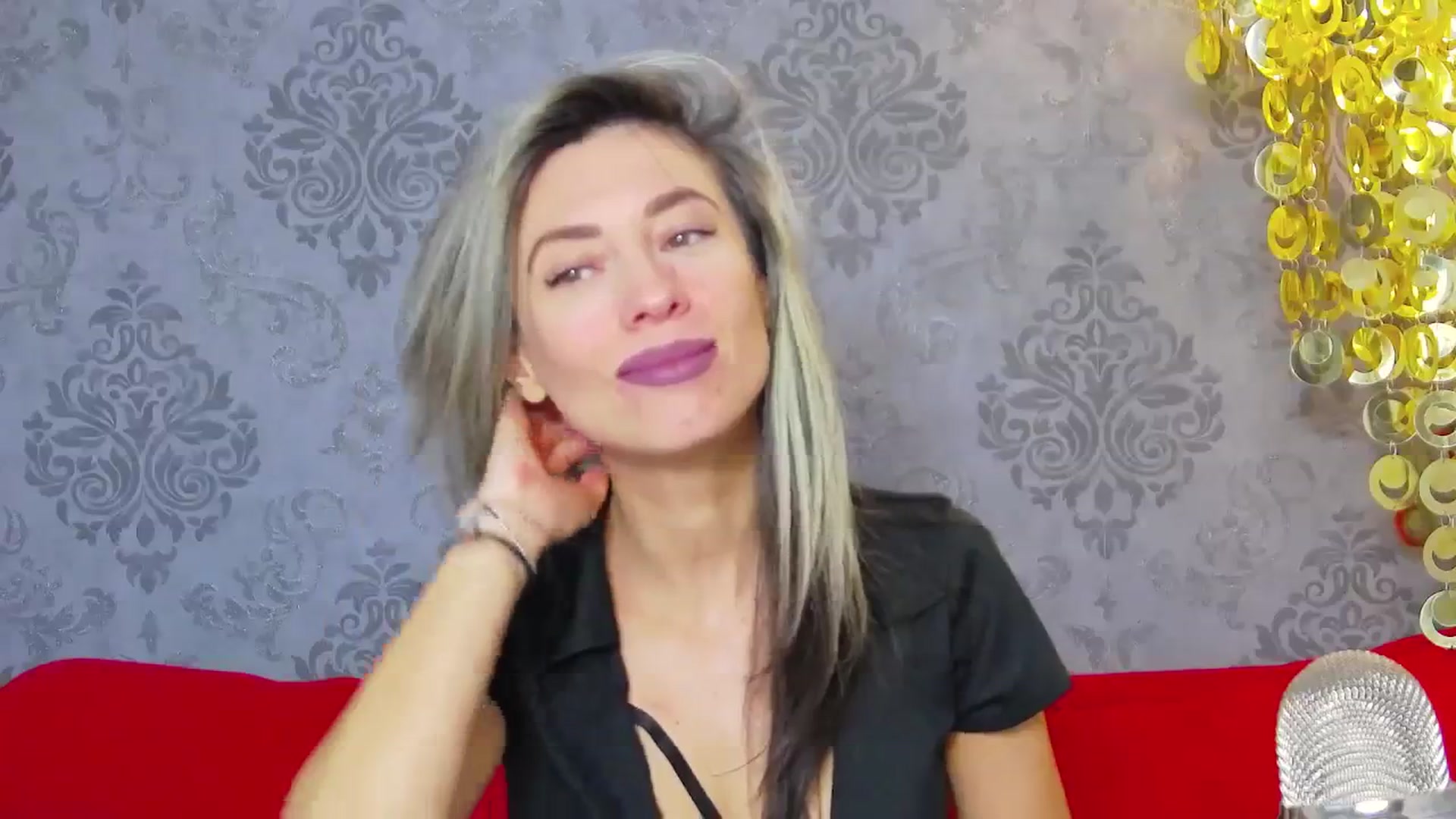 Gallery image thumbnail from PoxyVibe's myfreecams stream on, 12/13/2023, 17:03 image 3 of 20