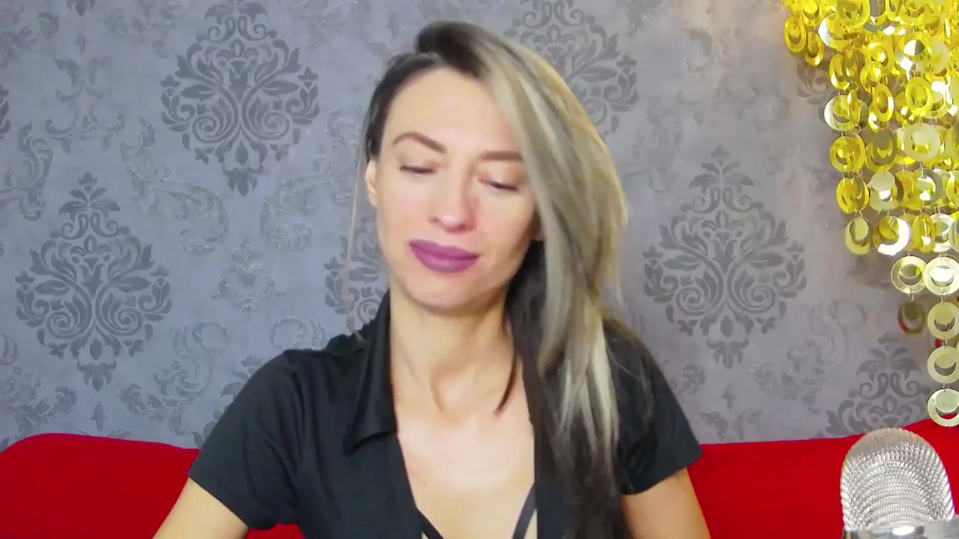 Gallery image thumbnail from PoxyVibe's myfreecams stream on, 12/13/2023, 17:03 image 2 of 20