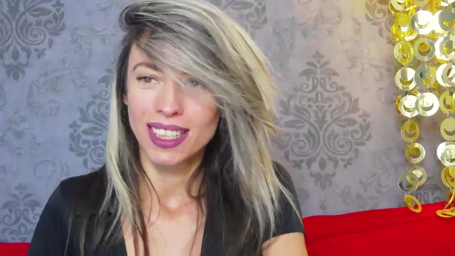 Gallery image thumbnail from PoxyVibe's myfreecams stream on, 12/15/2023, 17:13 image 6 of 20