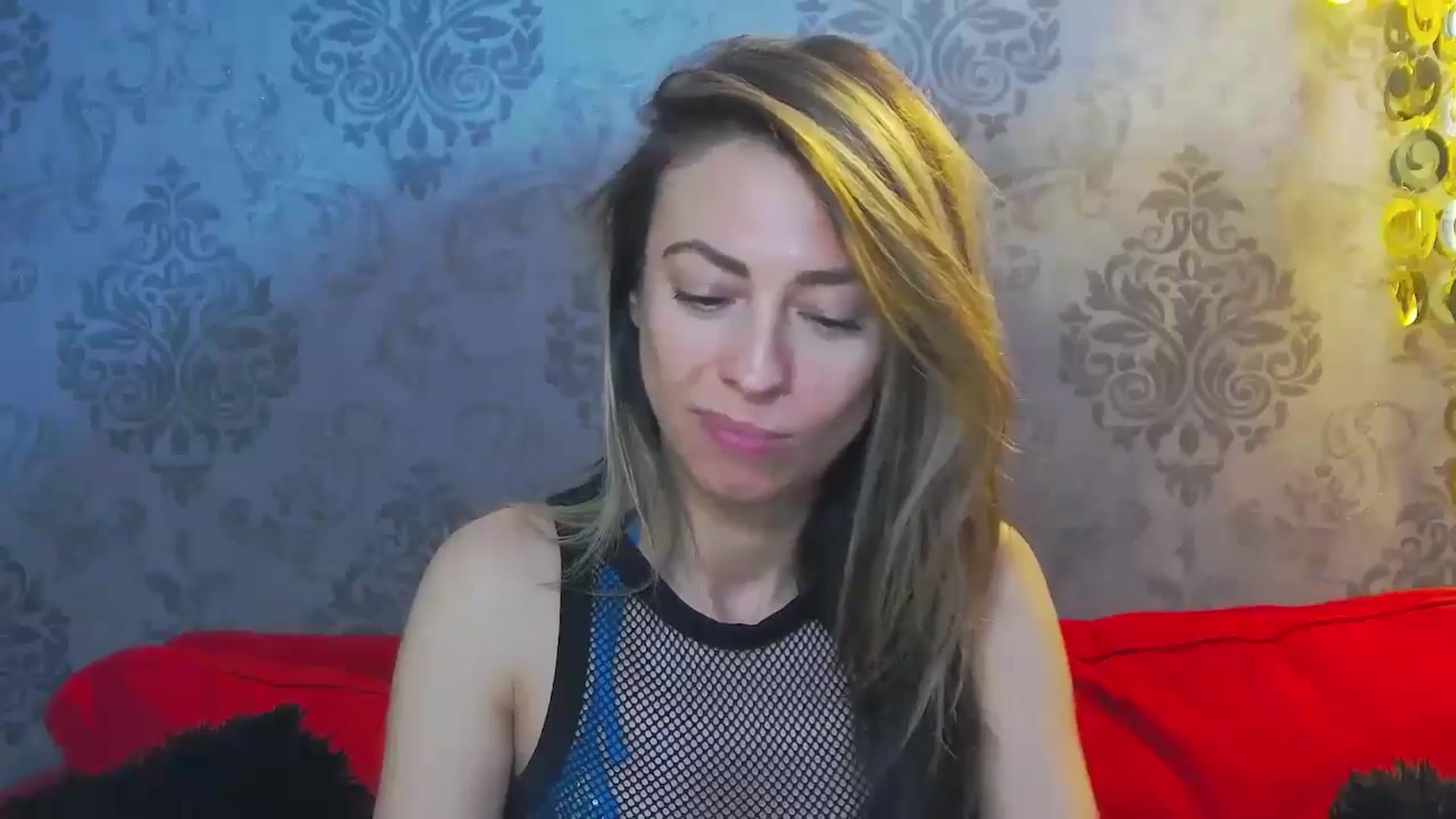 Gallery image thumbnail from PoxyVibe's myfreecams stream on, 06/01/2024, 16:40 image 11 of 20
