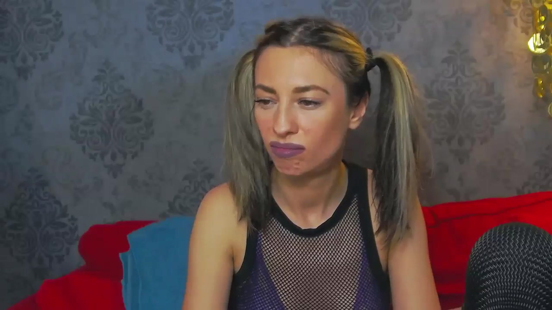 Gallery image thumbnail from PoxyVibe's myfreecams stream on, 07/24/2024, 18:16 image 18 of 20
