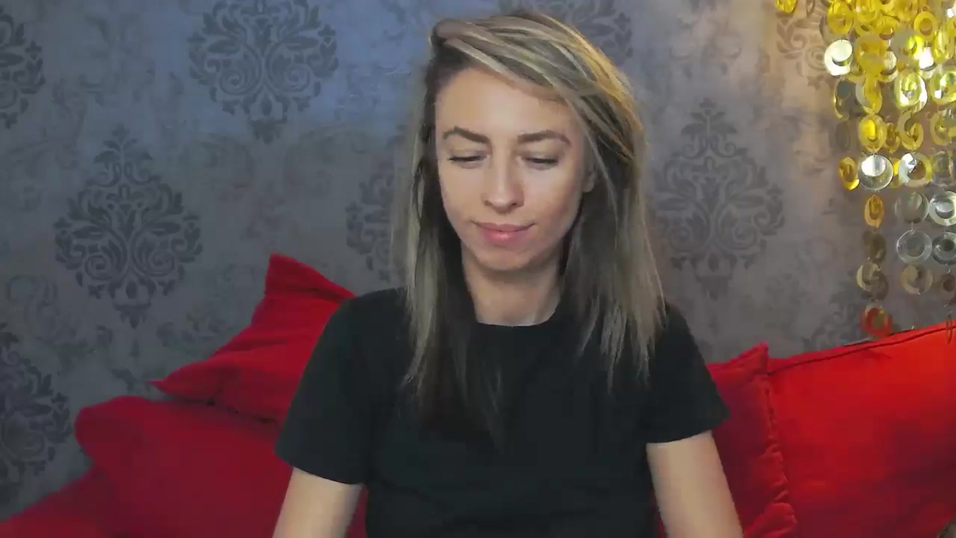 Gallery image thumbnail from PoxyVibe's myfreecams stream on, 07/30/2024, 14:33 image 13 of 20