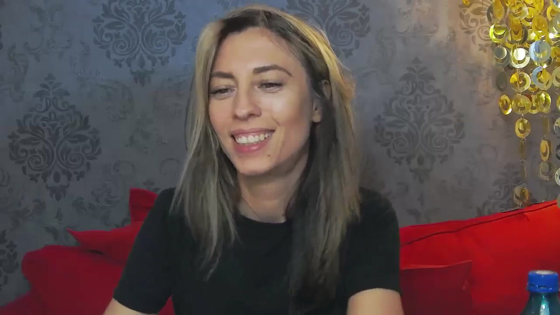 Gallery image thumbnail from PoxyVibe's myfreecams stream on, 07/30/2024, 16:02 image 2 of 20