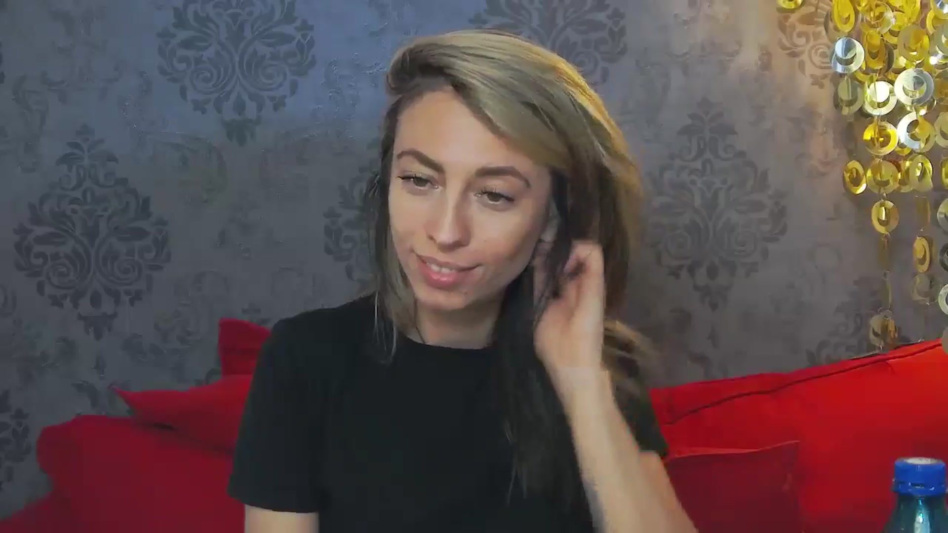 Gallery image thumbnail from PoxyVibe's myfreecams stream on, 07/30/2024, 16:02 image 3 of 20