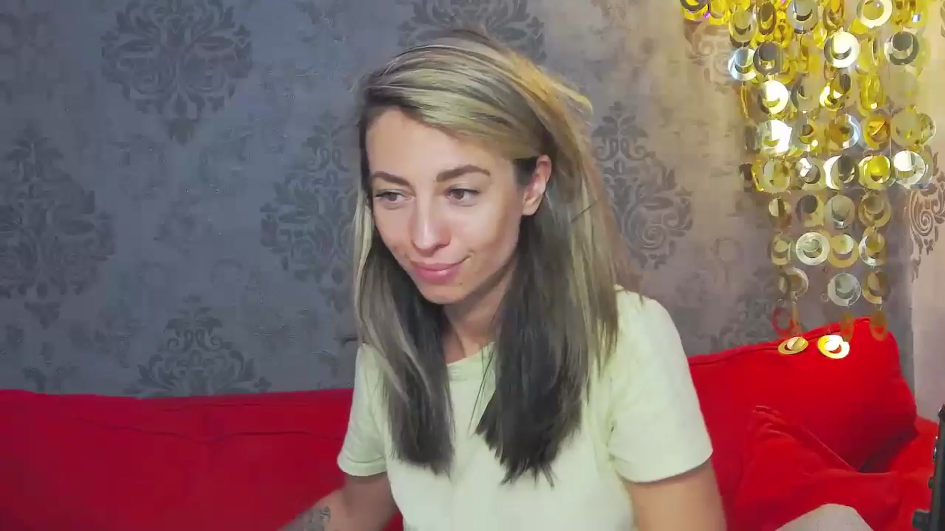 Gallery image thumbnail from PoxyVibe's myfreecams stream on, 08/08/2024, 15:37 image 9 of 20