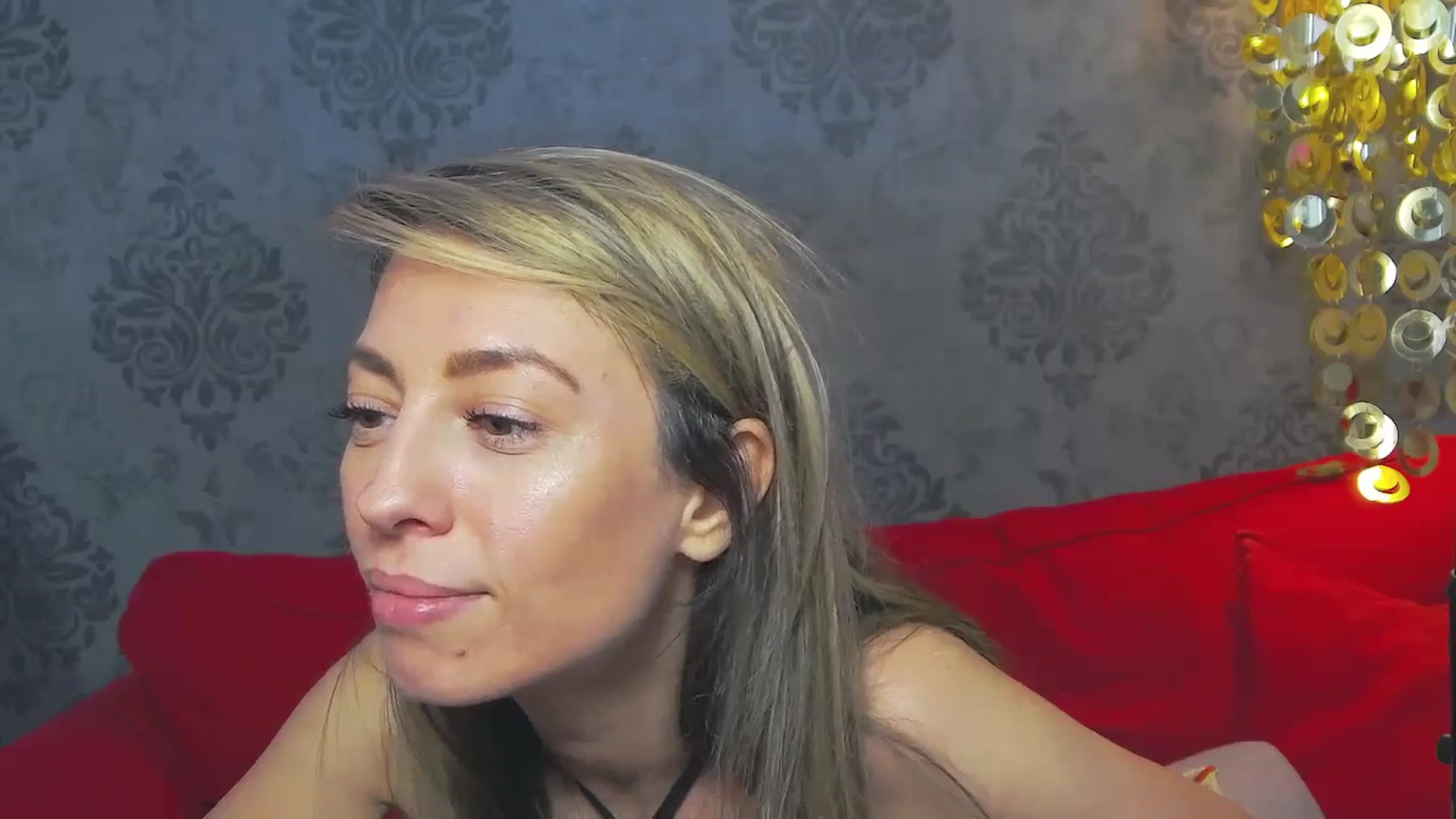 Gallery image thumbnail from PoxyVibe's myfreecams stream on, 08/15/2024, 15:28 image 7 of 20