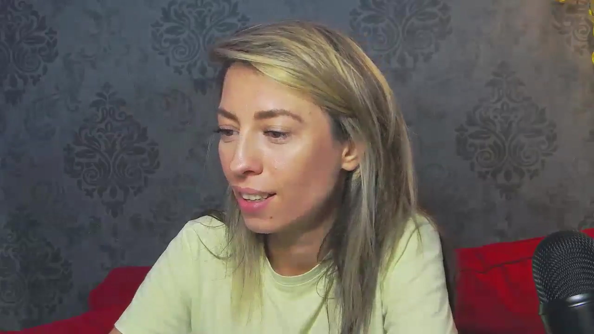 Gallery image thumbnail from PoxyVibe's myfreecams stream on, 08/16/2024, 16:01 image 9 of 20