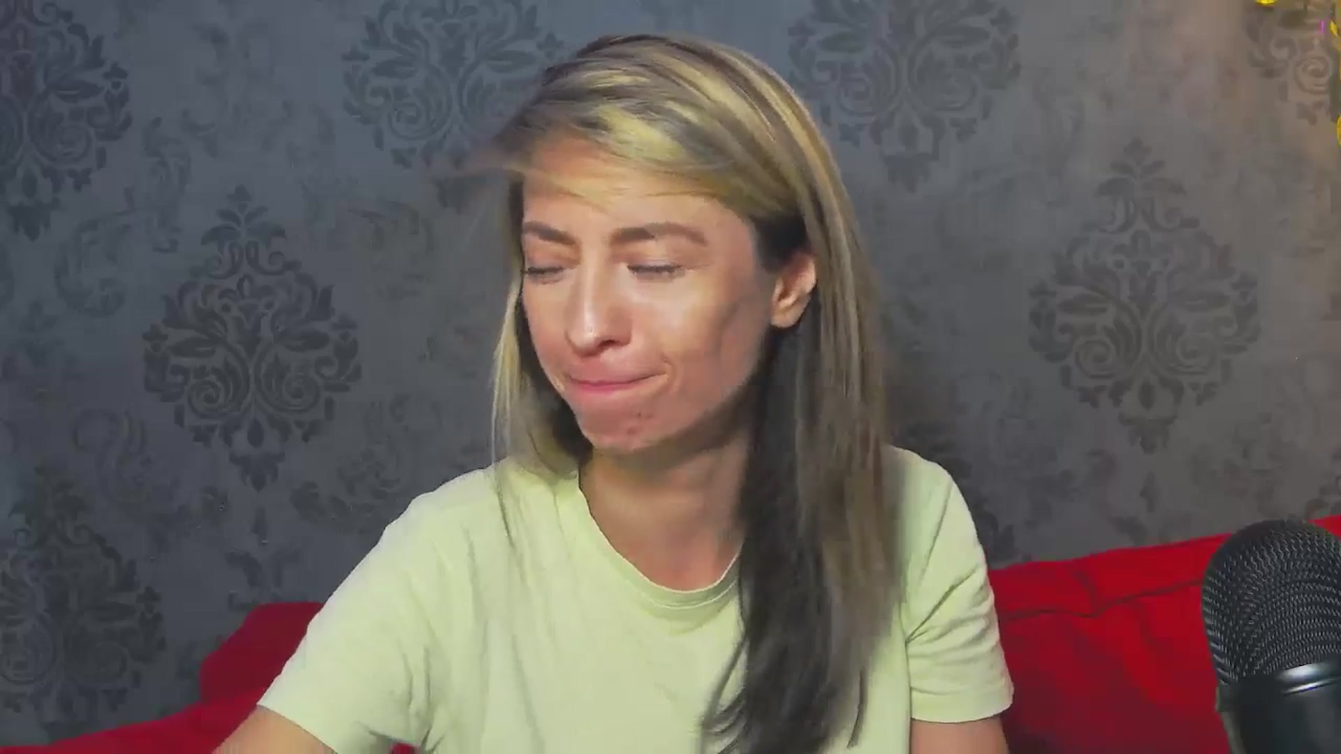 Gallery image thumbnail from PoxyVibe's myfreecams stream on, 08/16/2024, 16:01 image 20 of 20