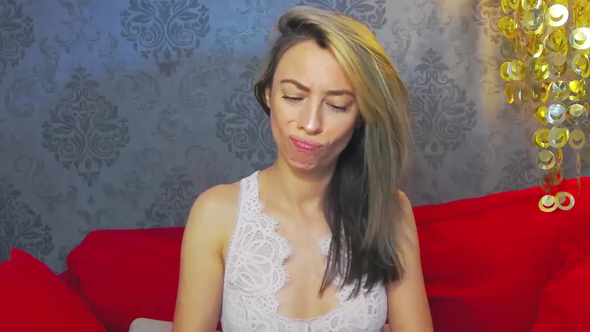 Gallery image thumbnail from PoxyVibe's myfreecams stream on, 08/20/2024, 15:37 image 3 of 20