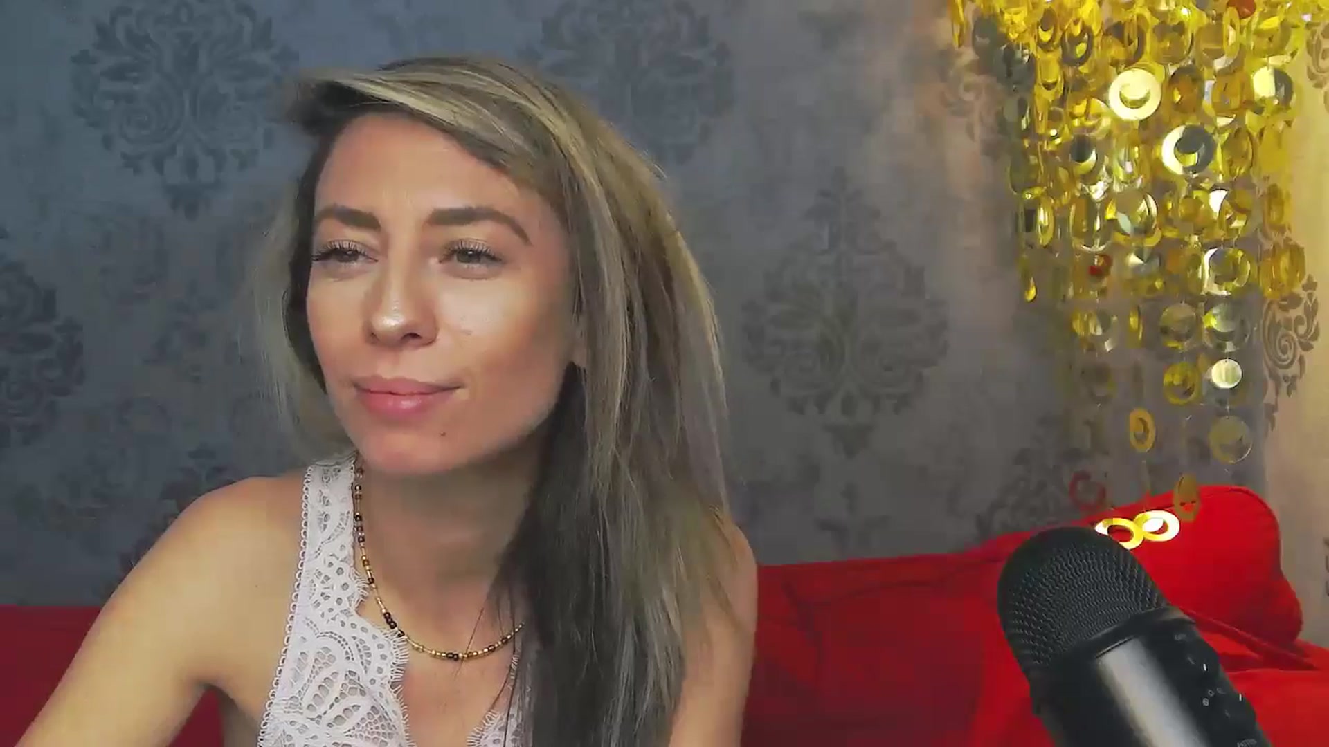 Gallery image thumbnail from PoxyVibe's myfreecams stream on, 08/26/2024, 15:35 image 8 of 20