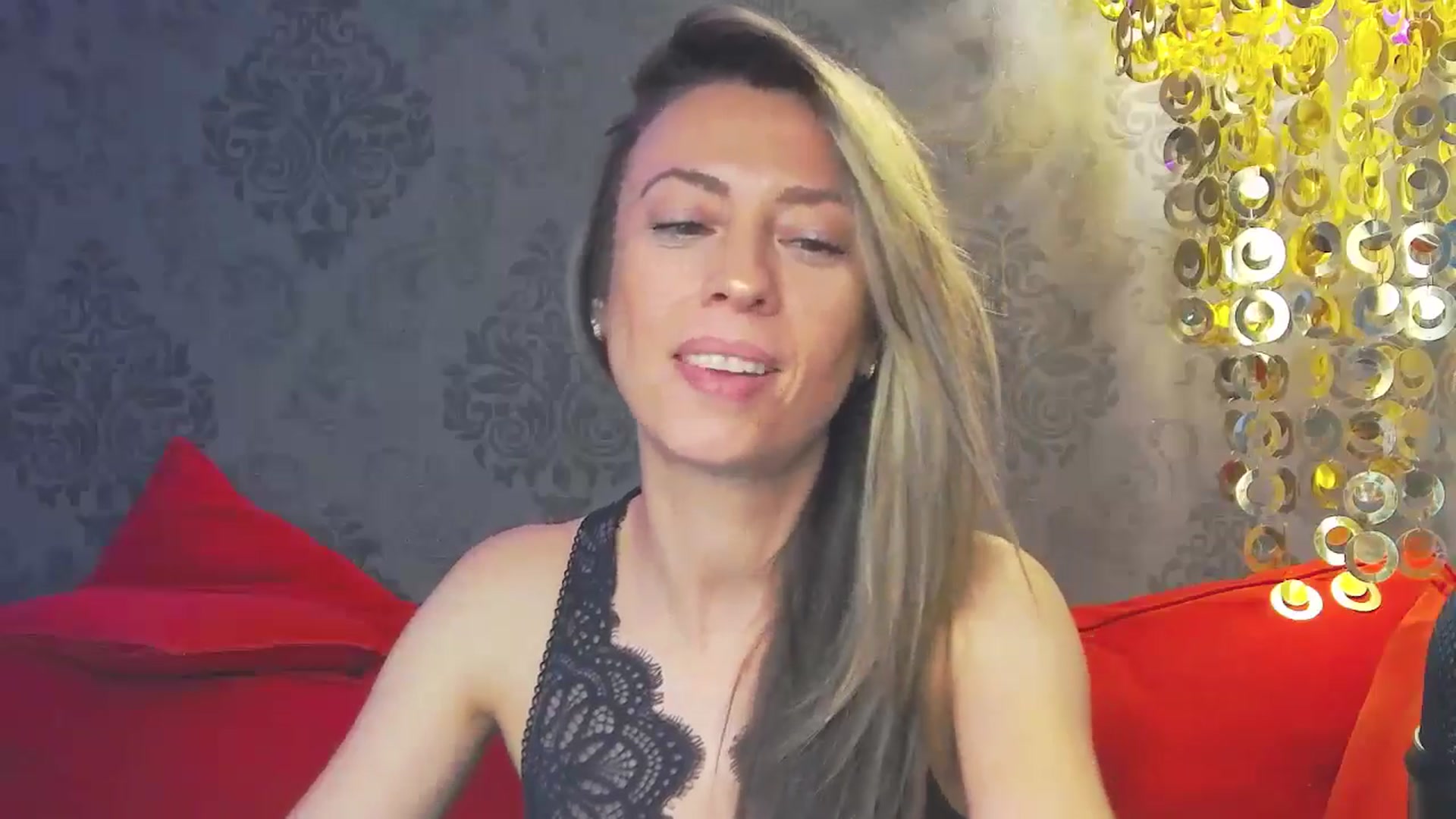 Gallery image thumbnail from PoxyVibe's myfreecams stream on, 10/16/2024, 15:40 image 9 of 20