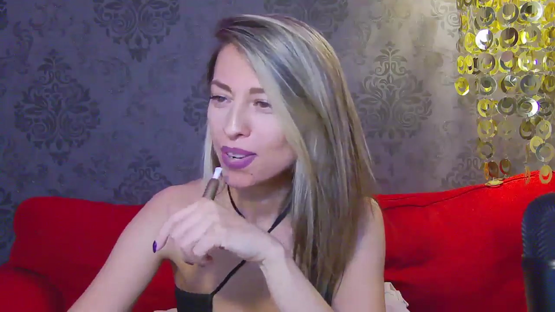 Gallery image thumbnail from PoxyVibe's myfreecams stream on, 11/15/2024, 19:42 image 2 of 20