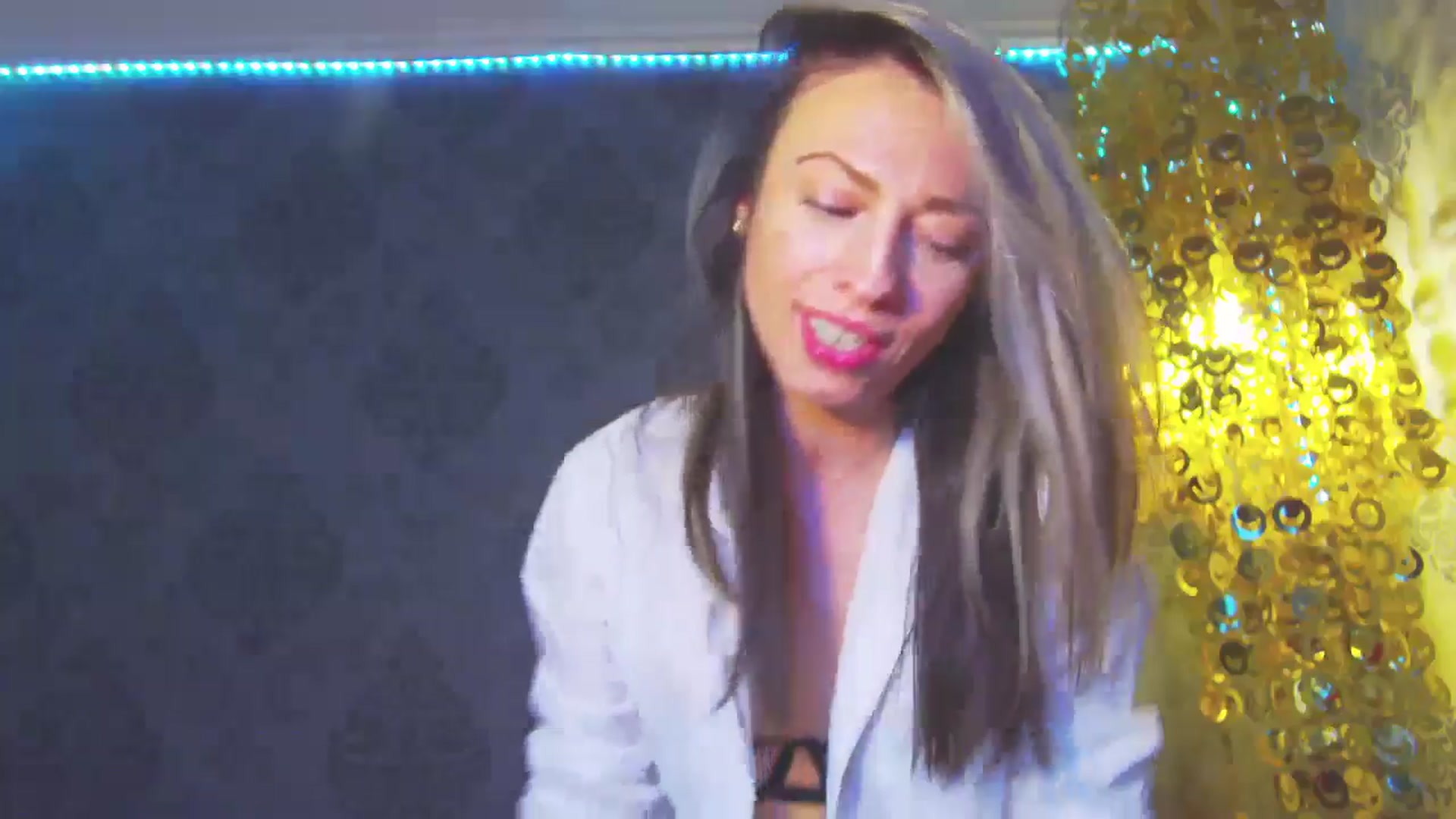 Gallery image thumbnail from PoxyVibe's myfreecams stream on, 04/01/2025, 15:38 image 8 of 20