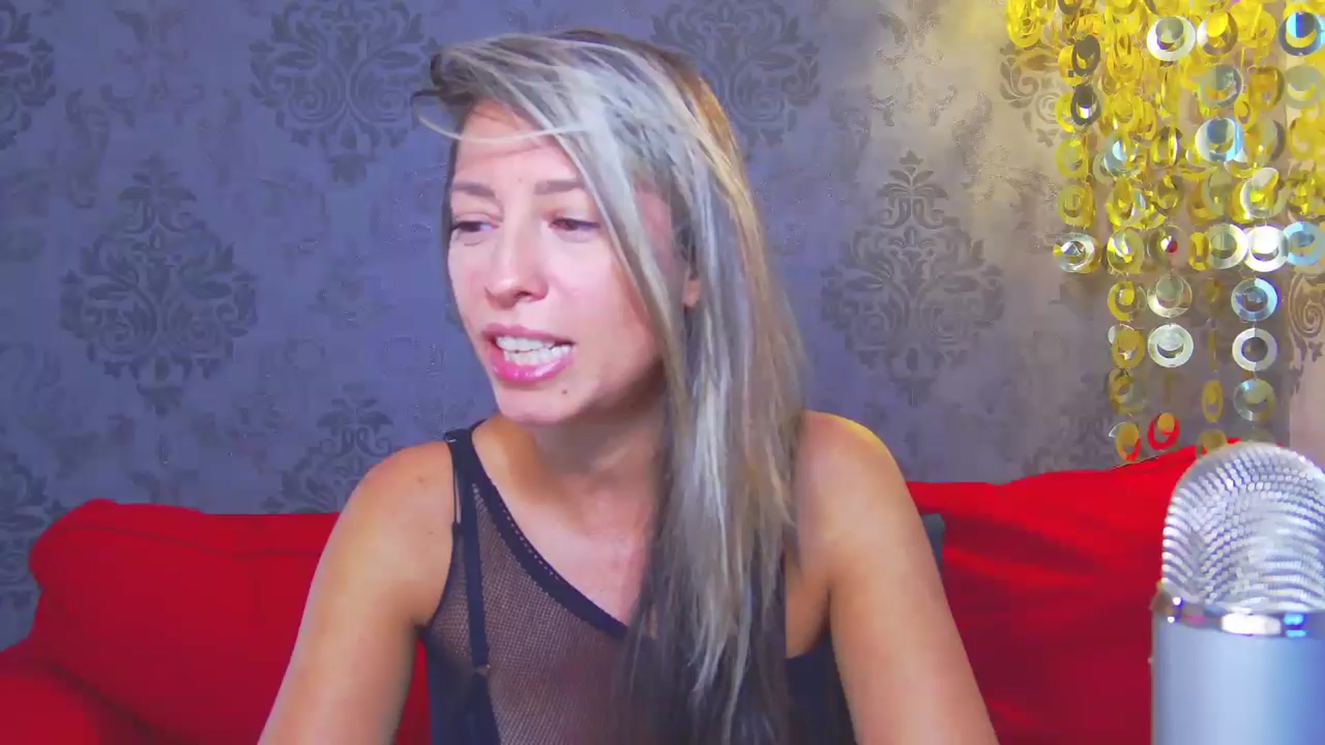 Gallery image thumbnail from PoxyVibe's myfreecams stream on, 09/16/2025, 14:59 image 4 of 20