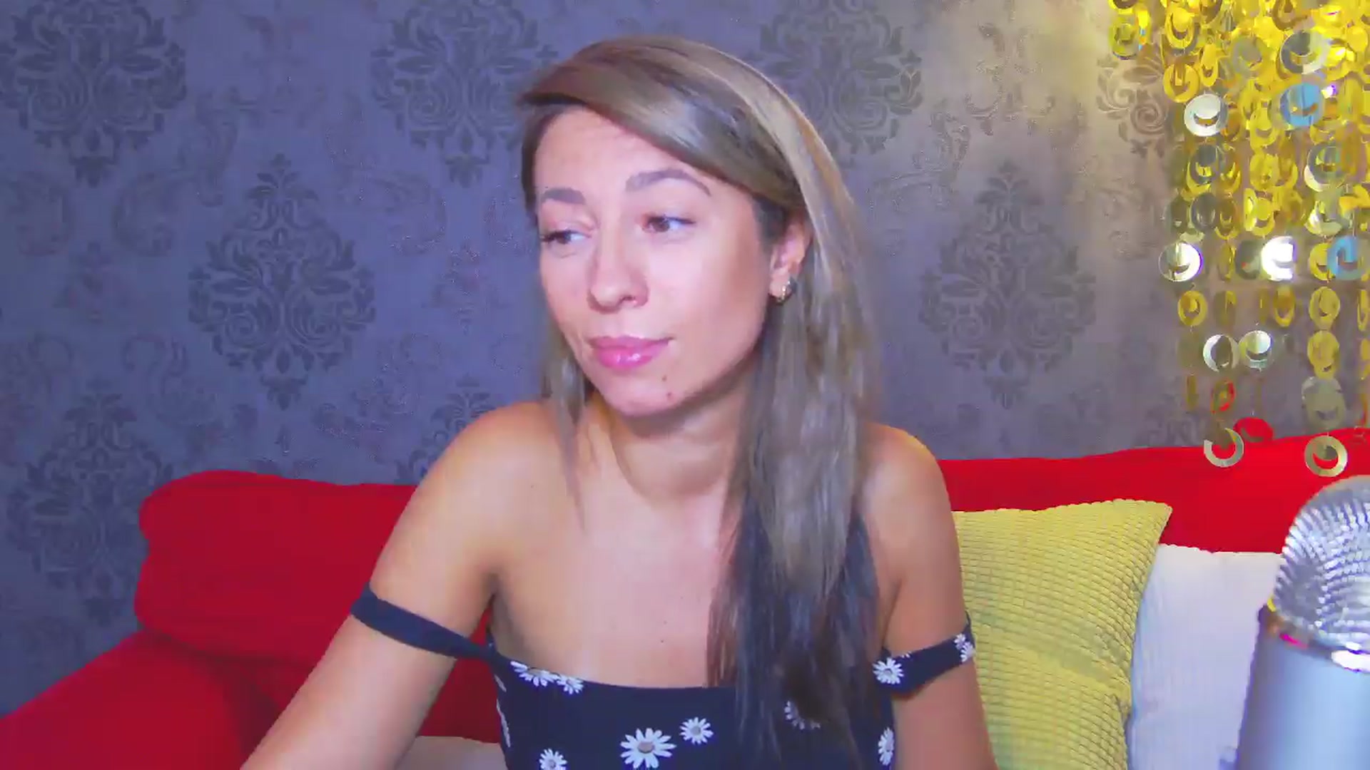 Gallery image thumbnail from PoxyVibe's myfreecams stream on, 09/29/2025, 14:31 image 14 of 20