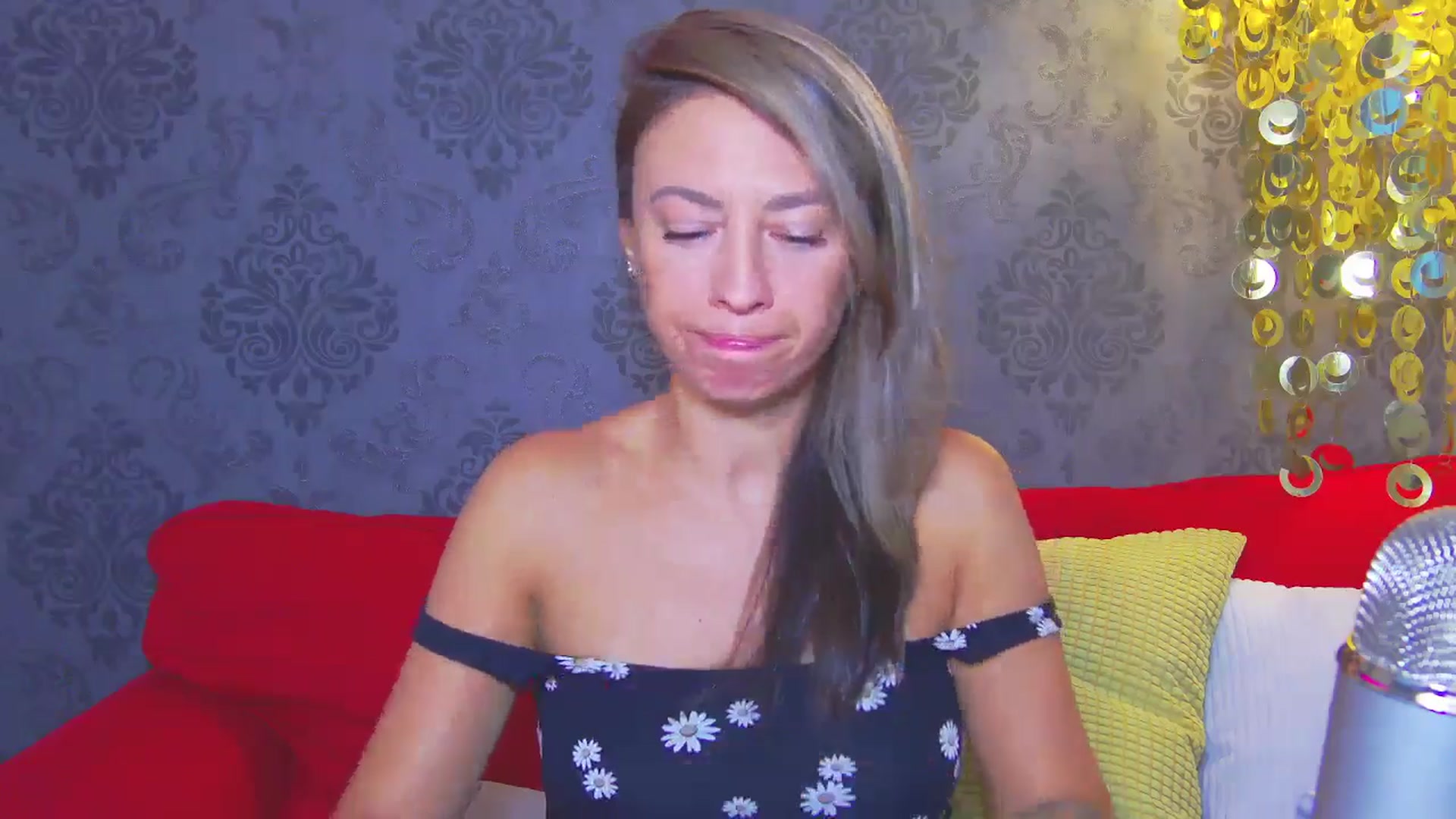 Gallery image thumbnail from PoxyVibe's myfreecams stream on, 09/29/2025, 14:31 image 11 of 20